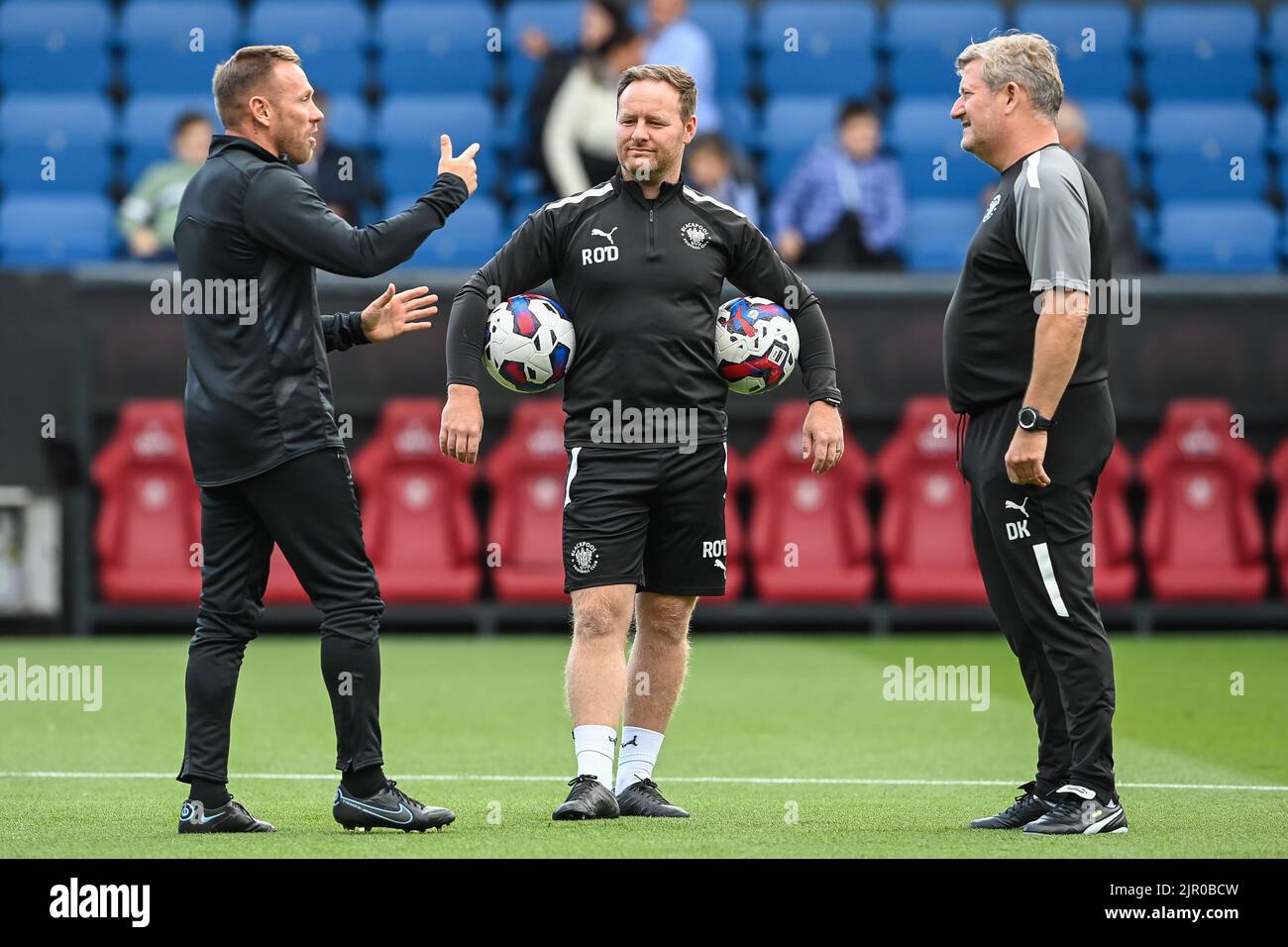 Craig Bellamy Assistant Manager of Burnley chats with David Kerslake and Richard O'Donnell Assistant Head Coach of Blackpool during the pre-game warmup in, on 8/20/2022. (Photo by Craig Thomas/News Images/Sipa USA) Credit: Sipa USA/Alamy Live News Stock Photo