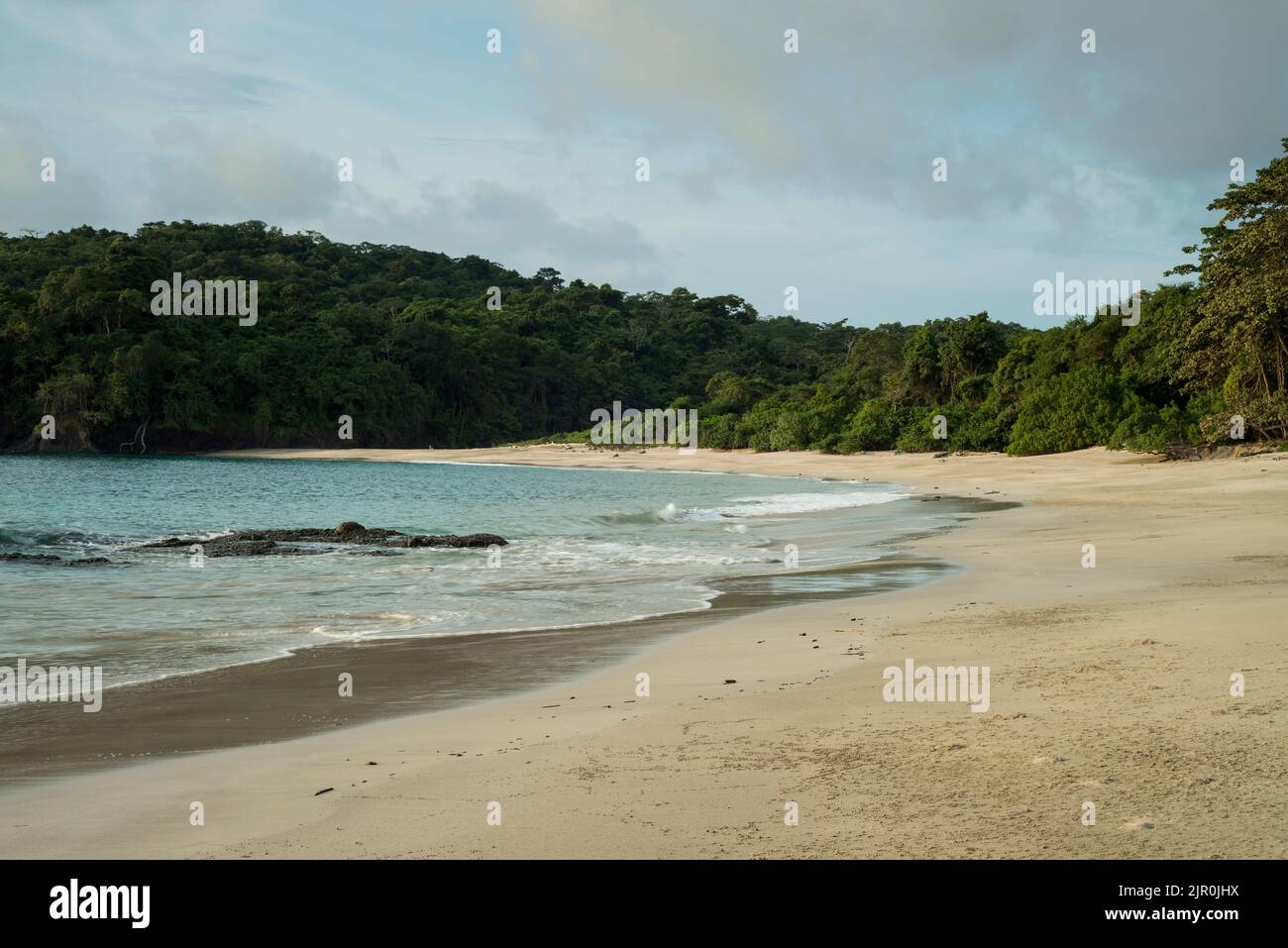 Tropical beach at low tide, Las Perlas archipelago, Panama - stock photo Stock Photo
