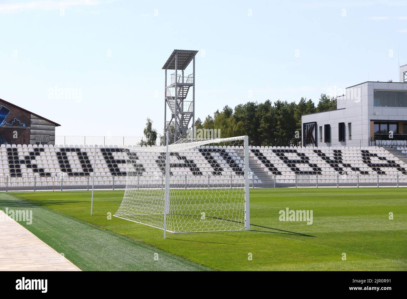 empty-net-premier-hi-res-stock-photography-and-images-alamy