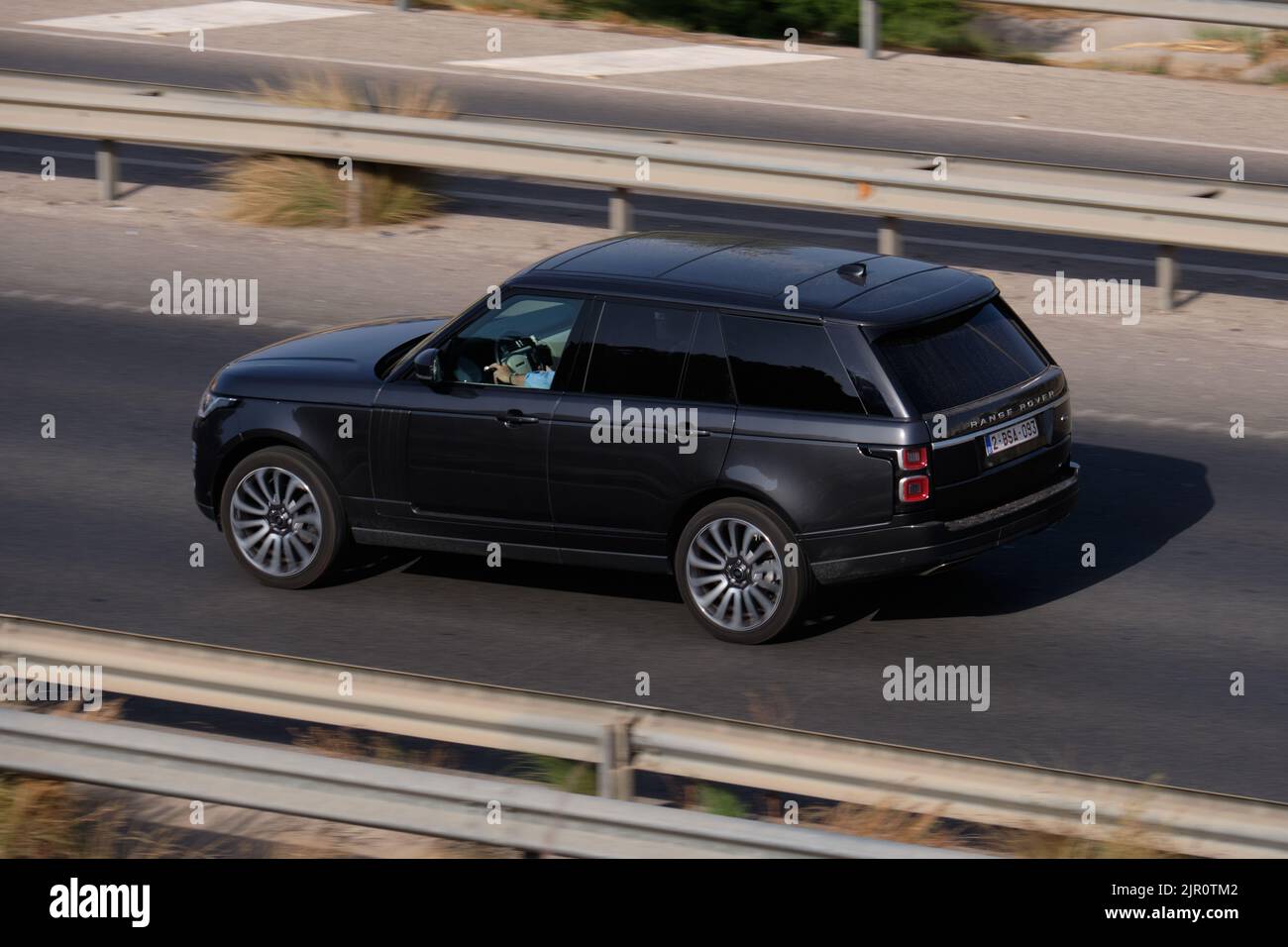 Grey land rover cars hires stock photography and images Alamy