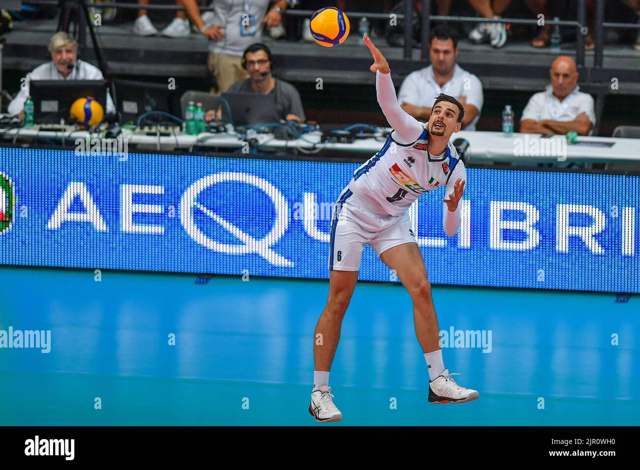 Cuneo, Cuneo, Italy, August 20, 2022, Simone Giannelli (Italy)  during  DHL Test Match Tournament - Italy vs Japan - Volleyball Intenationals Stock Photo