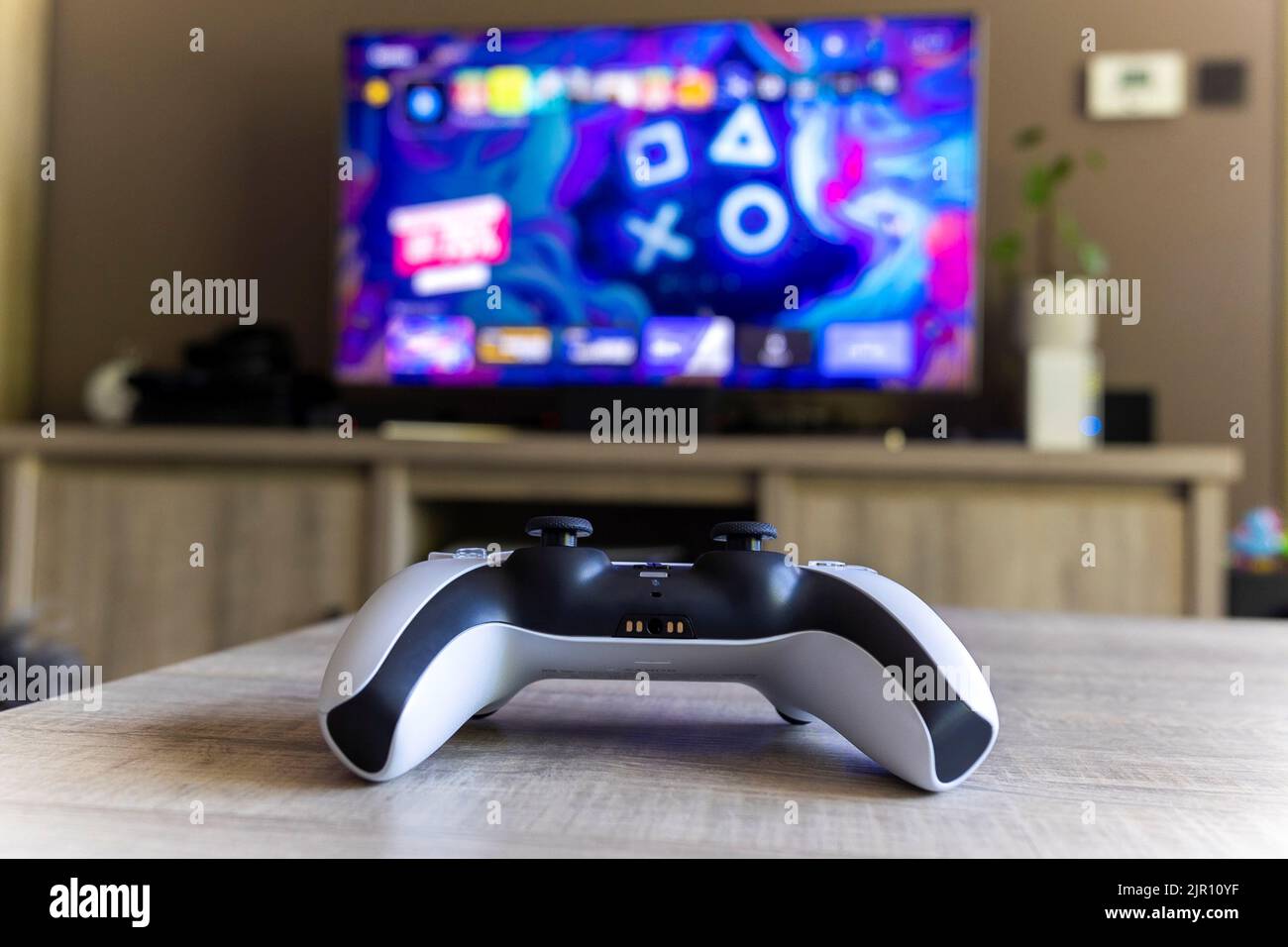 Gaming console sony playstation 5 hi-res stock photography and images -  Page 2 - Alamy