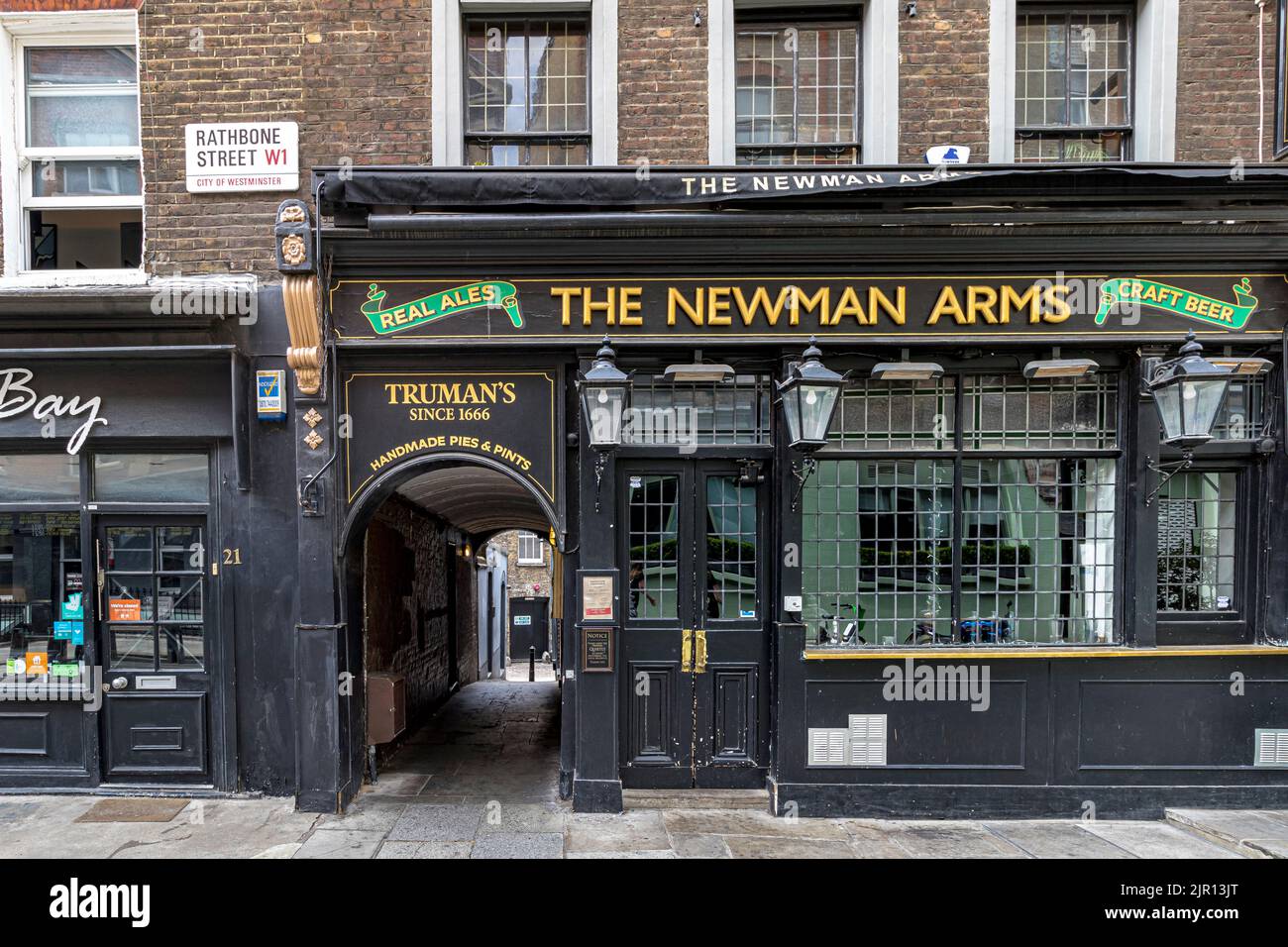 The Newman Arms on Rathbone Street, built in 1730 , the pub claims to be the only family run hostelry in Fitzrovia, London W1 Stock Photo