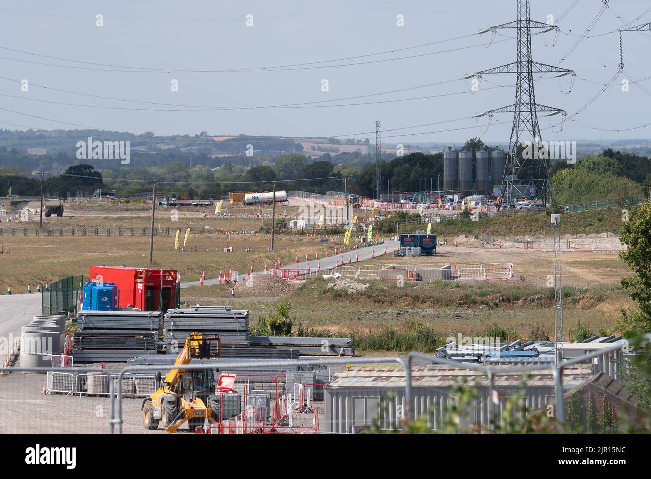 Wendover, Buckinghamshire, UK. 19th August, 2022. HS2 are cutting a ...