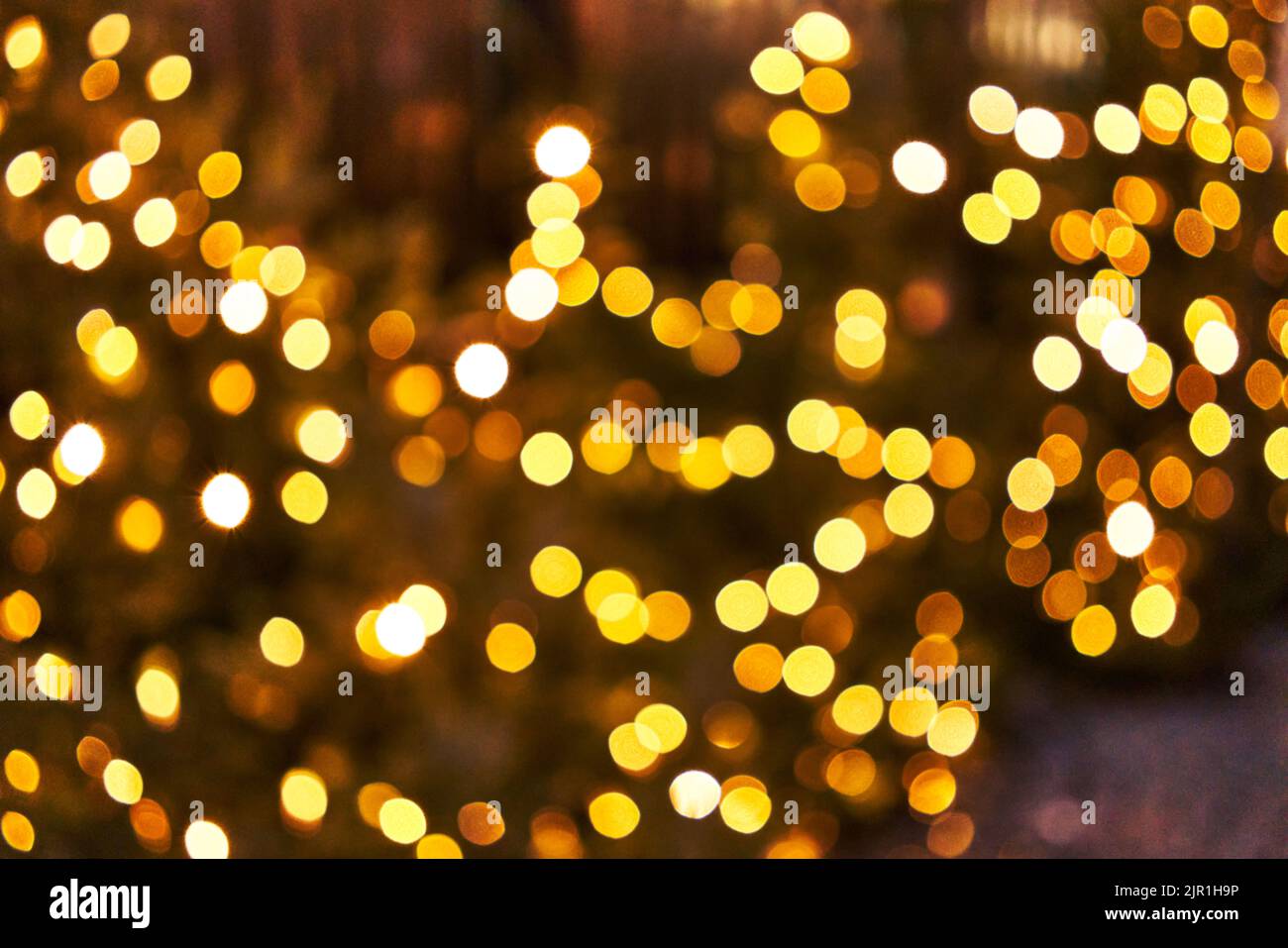 Road defocused light night tree hi-res stock photography and images - Alamy