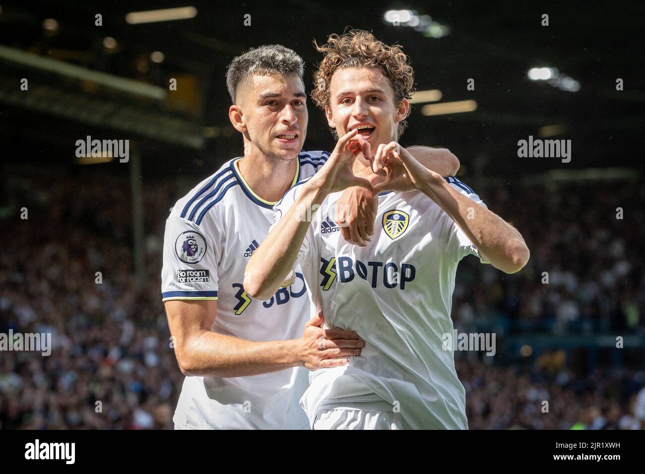 Brenden Aaronson 7 of Leeds United celebrates his goal and makes the