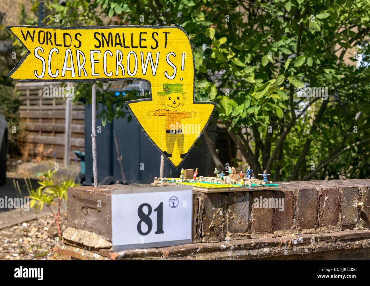 Flamstead scarecrow festival 2022, Flamstead, Herts Sign for Worlds Smallest Scarecrows Stock Photo