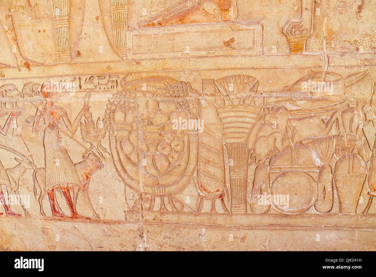 Egypt, Saqqara,  tomb of Horemheb,  statue room, procession of offering bearers. Stock Photo