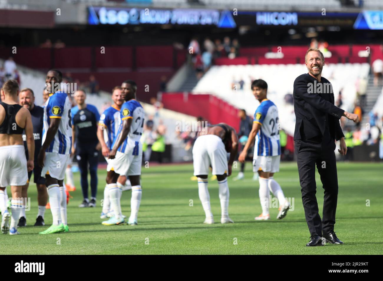 London, UK. 21st Aug, 2022. Brighton & Hove Albion manager Graham Potter celebrates after the Premier League match between West Ham United and Brighton and Hove Albion at the London Stadium, Queen Elizabeth Olympic Park, London, England on 21 August 2022. Photo by Joshua Smith. Editorial use only, license required for commercial use. No use in betting, games or a single club/league/player publications. Credit: UK Sports Pics Ltd/Alamy Live News Stock Photo