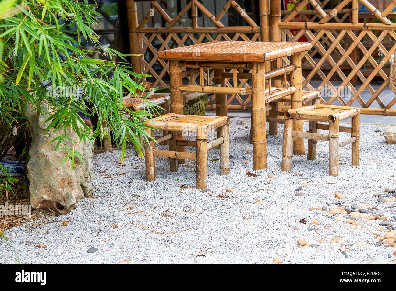 Bamboo table and chairs in Japanese garden Stock Photo Alamy