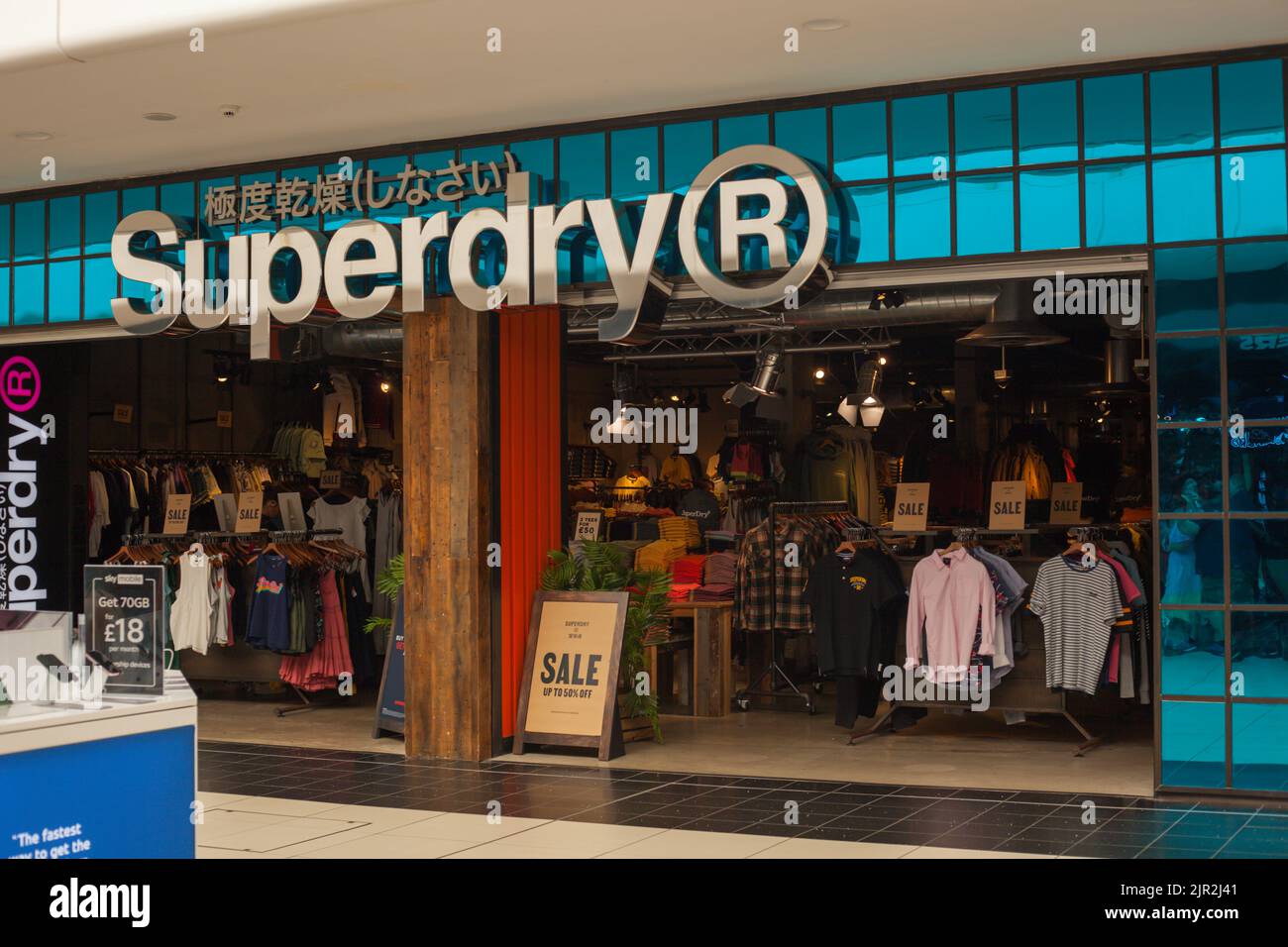 Superdry store shop hi-res stock photography and images - Page 2 - Alamy