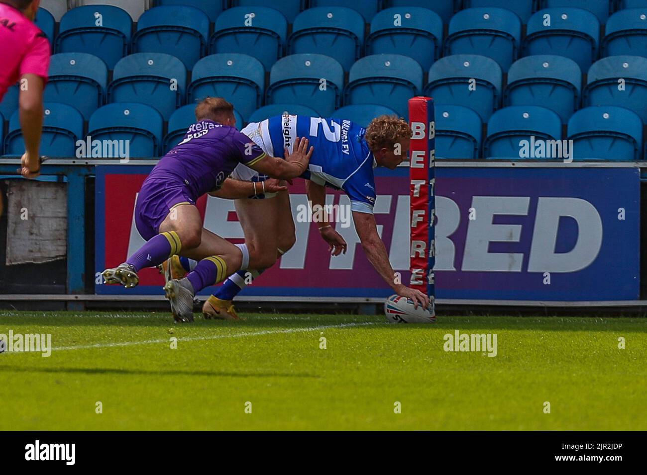 Halifax, UK. 21st Aug, 2022. *** Lachlan Walmsley crosses for a try for