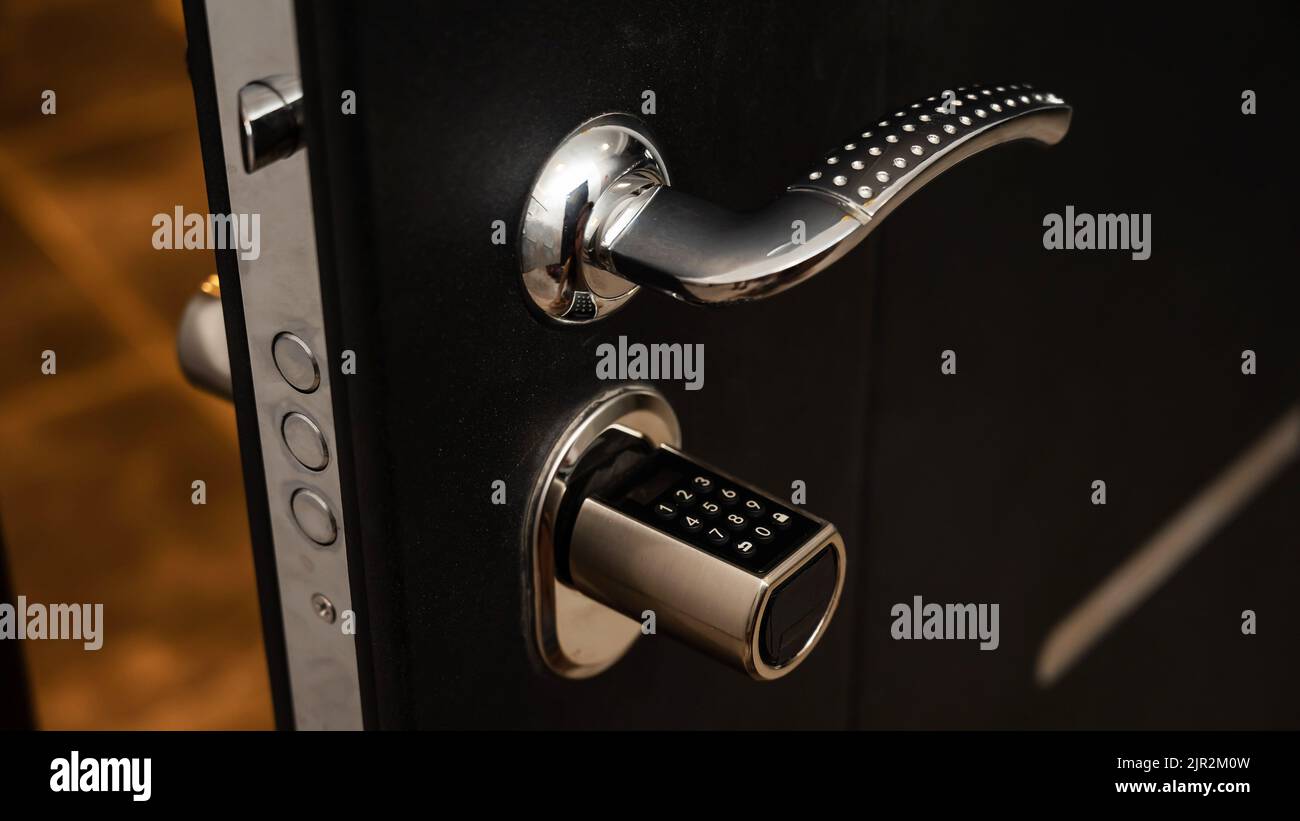 Best Keyless Entry Systems for Apartments & Rental Properties