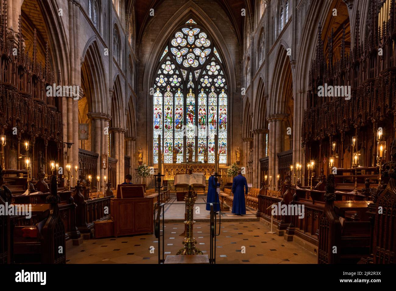 The Cathedral Church of St Peter and St Wilfrid - Ripon Cathedral - Ripon, North Yorkshire, England, UK - interior view of 'geometric' East window Stock Photo