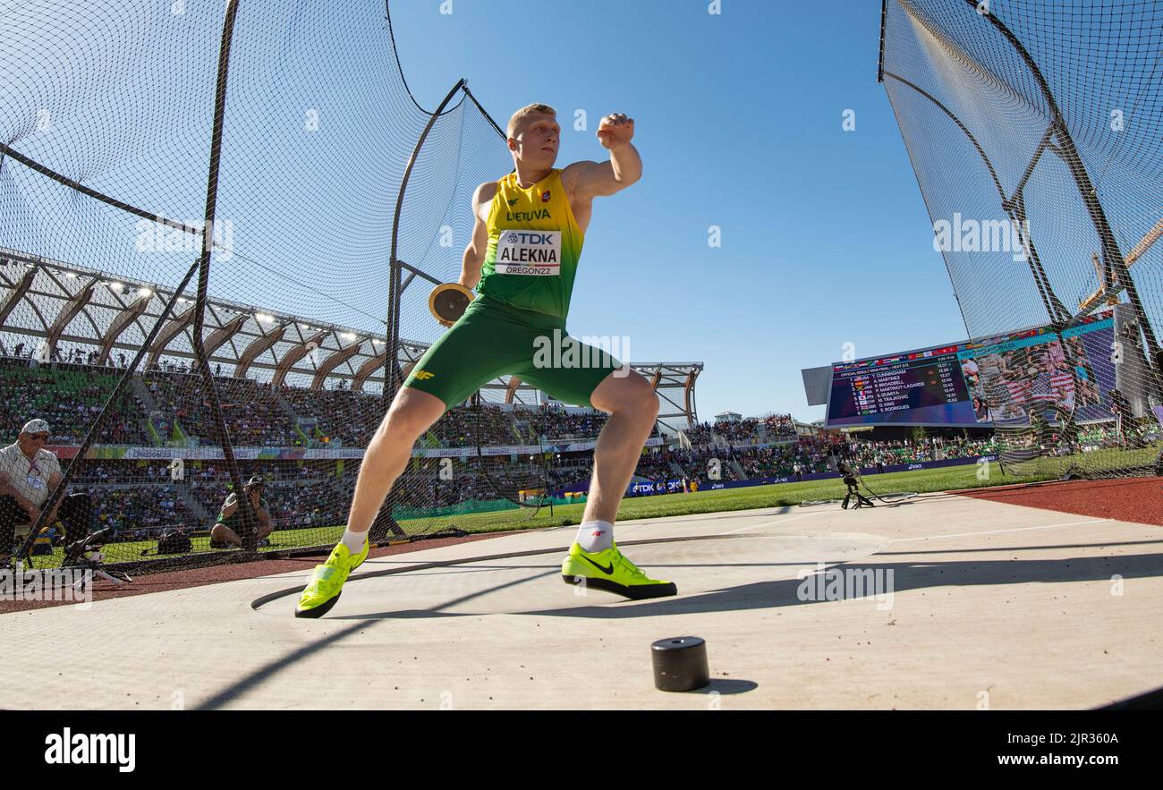 Oregon Discus Mykolas Alekna of Lithuania competing in the men’s discus heats at ...