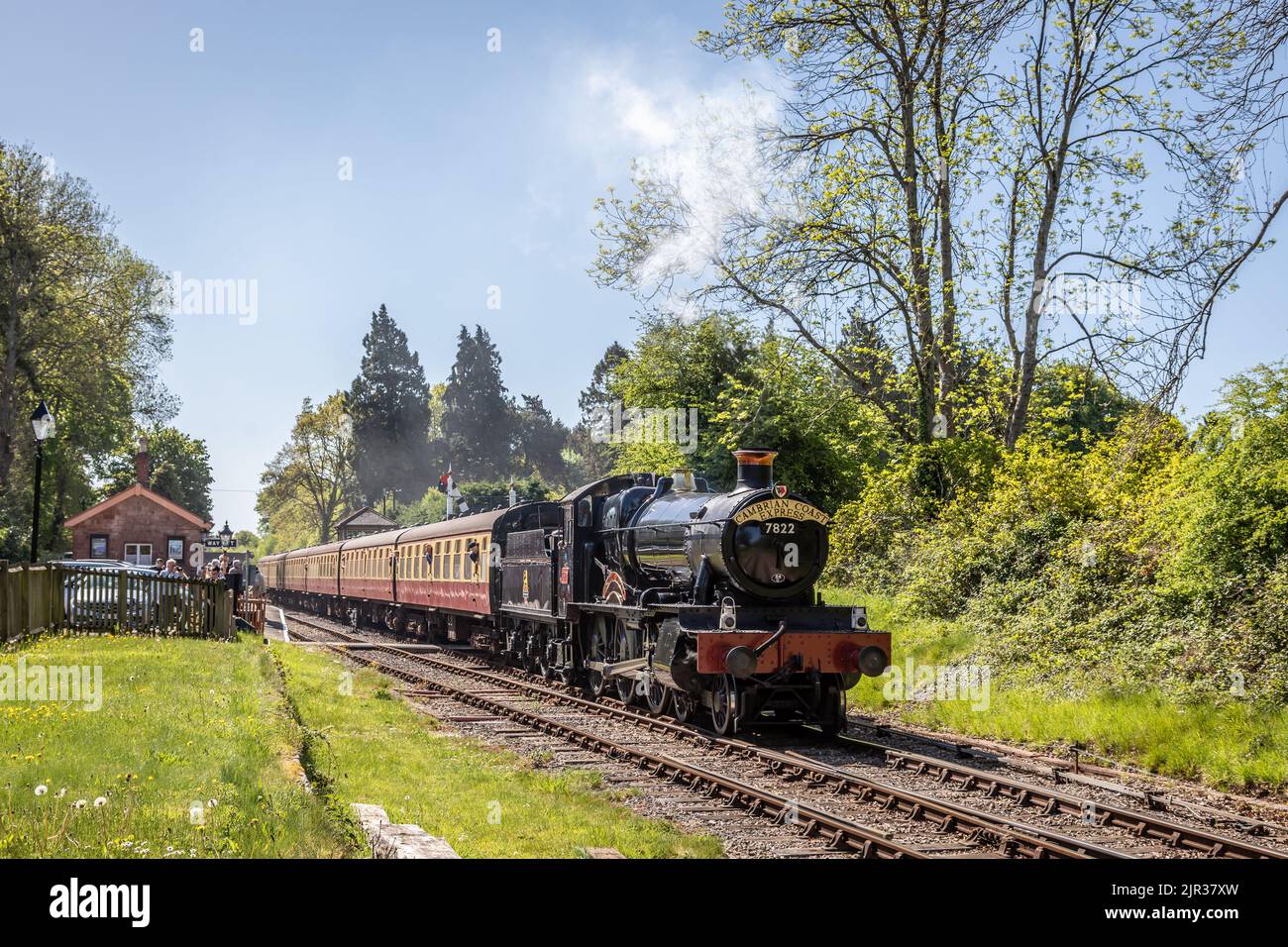 BR 'Manor' 460 No. 7822 'Foxcote Manor' departs from station on the West Somerset