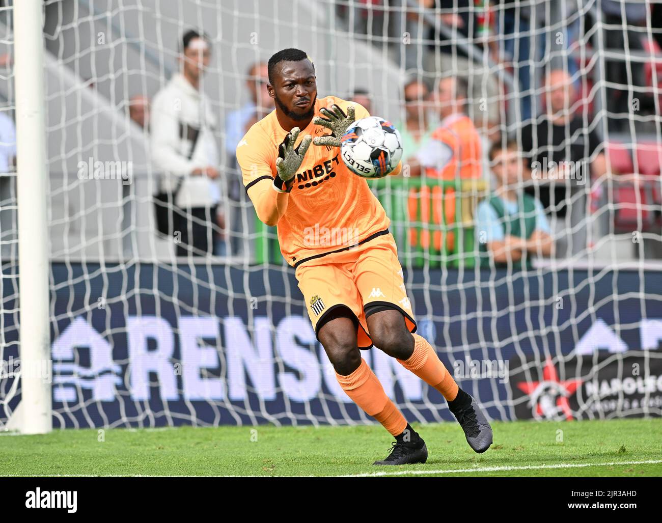Waregem, Belgium, 21/08/2022, Charleroi's goalkeeper Herve Koffi
