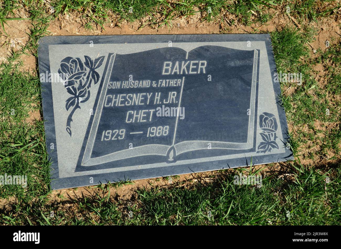 Inglewood, California, USA 19th August 2022 Musician Chet Baker's Grave in Elm Section at Inglewood Park Cemetery on August 19, 2022 in Inglewood, Los Angeles, California, USA. Photo by Barry King/Alamy Stock Photo Stock Photo