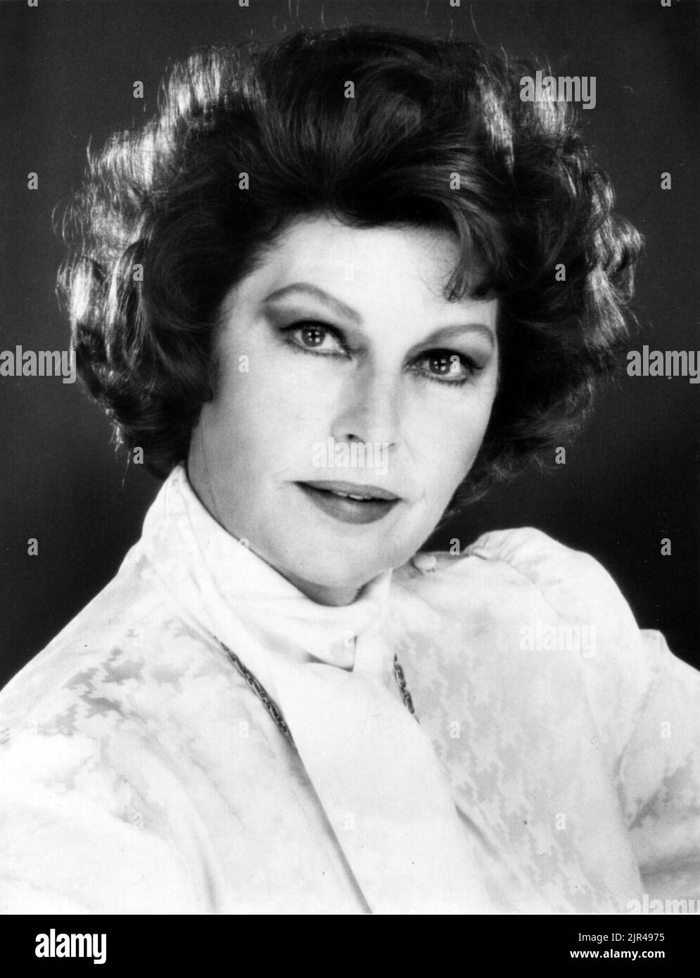 AVA GARDNER in KNOTS LANDING (1979), directed by JEROME COURTLAND, ALEXANDER SINGER, LARRY ELIKANN and JOSEPH L. SCANLAN. Credit: CBS PRODUCTIONS / Album Stock Photo