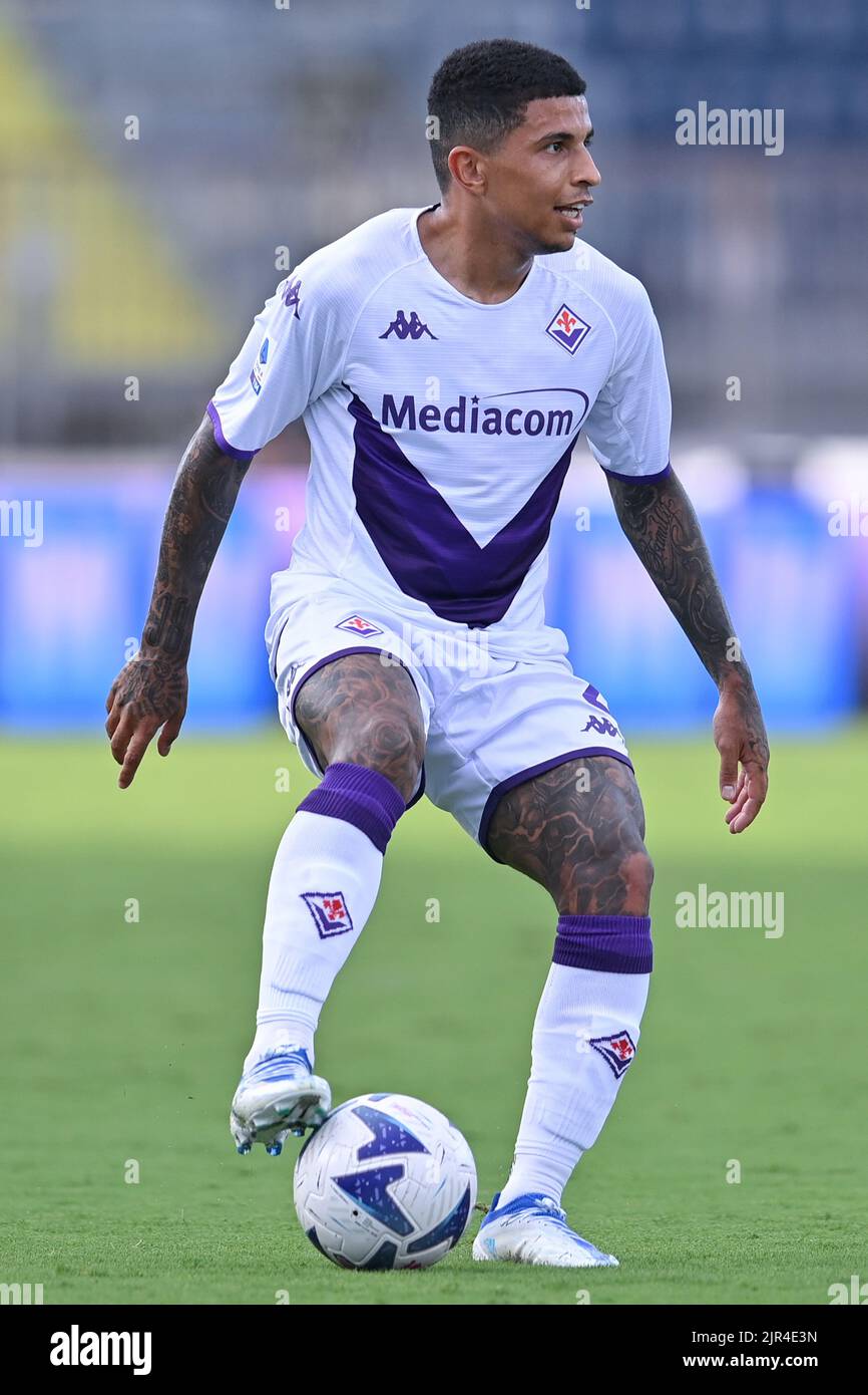 Empoli, Italy. 21st Aug, 2022. Domilson Cordeiro dos Santos Dodo (ACF  Fiorentina) during Empoli FC vs ACF Fiorentina, italian soccer Serie A  match in Empoli, Italy, August 21 2022 Credit: Independent Photo