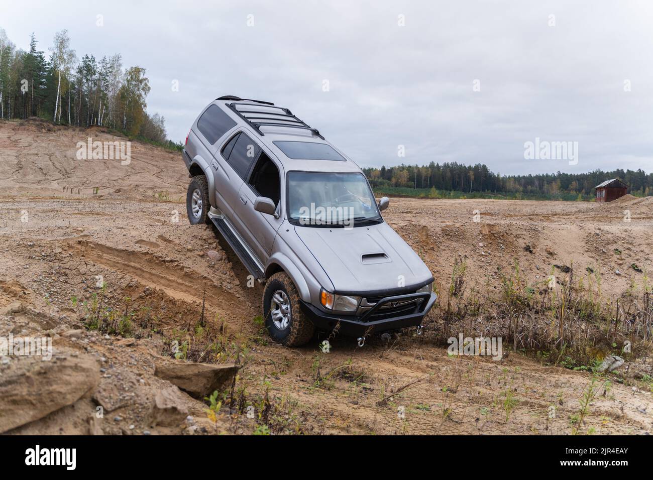A view of a Toyota 4Runner stuck on road during offroading in a canyon