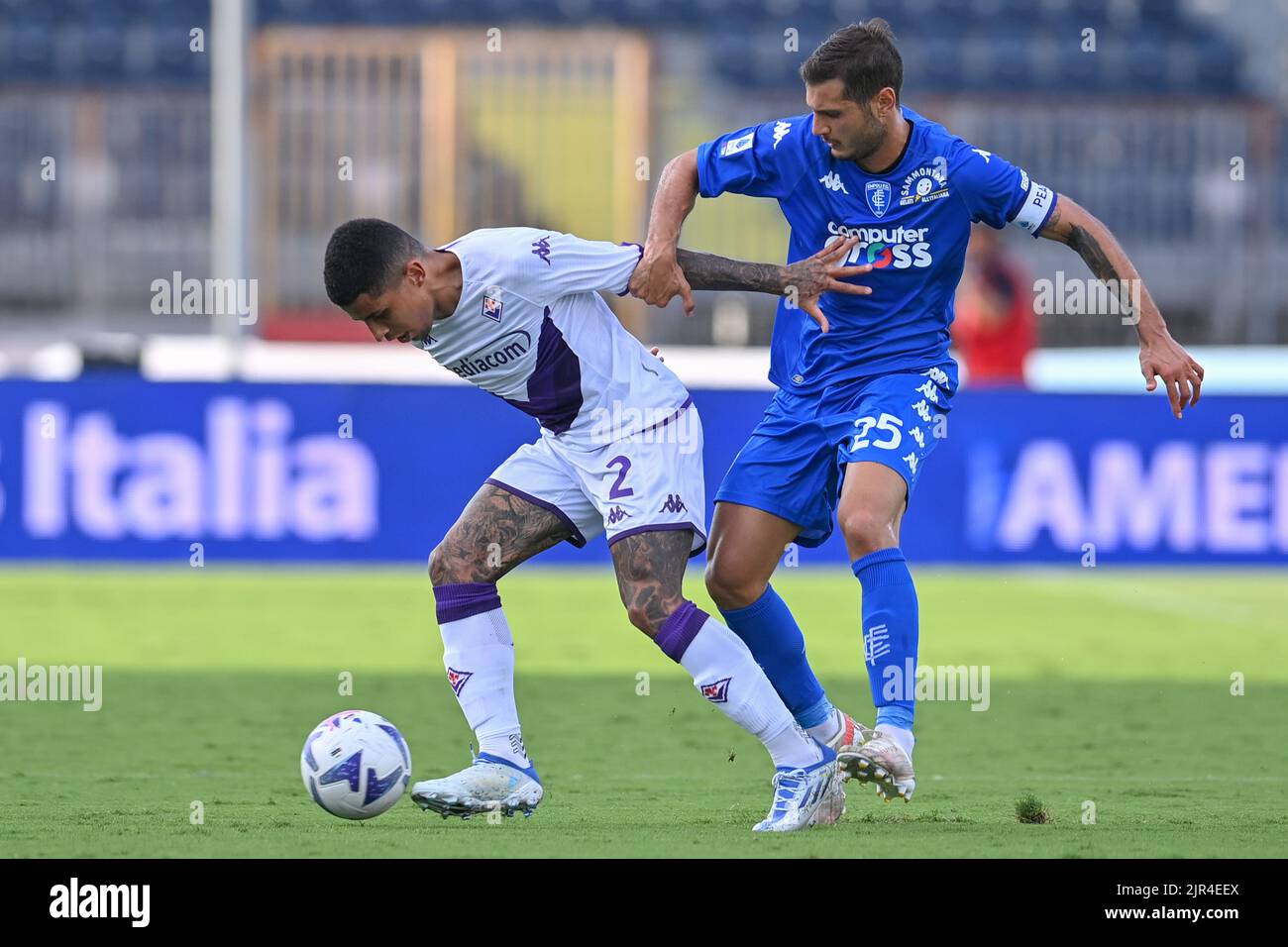 Empoli, Italy. 21st Aug, 2022. Domilson Cordeiro dos Santos Dodo (ACF  Fiorentina) during Empoli FC vs ACF Fiorentina, italian soccer Serie A  match in Empoli, Italy, August 21 2022 Credit: Independent Photo