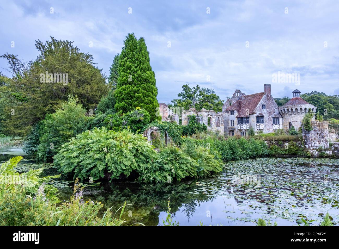 Scotney Castle Kent Stock Photo Alamy scotney-castle-kent-stock-photo-alamy