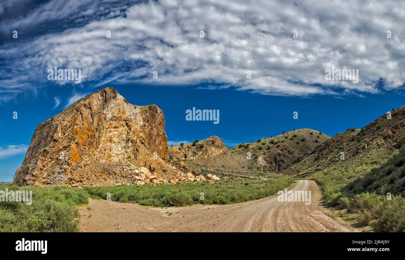 Devils Throne, igneous intrusion, Cerrillos Hills State Park, near Los Cerrillos, New Mexico, USA Stock Photo