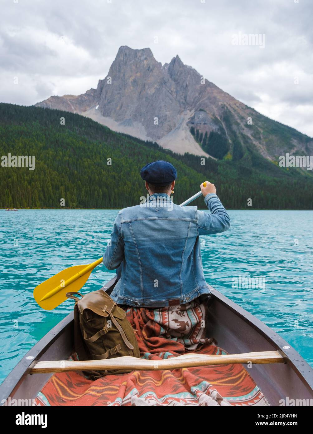 Emerald Lake in Autumn at the Yoho National Park Alberta Canada, men by ...