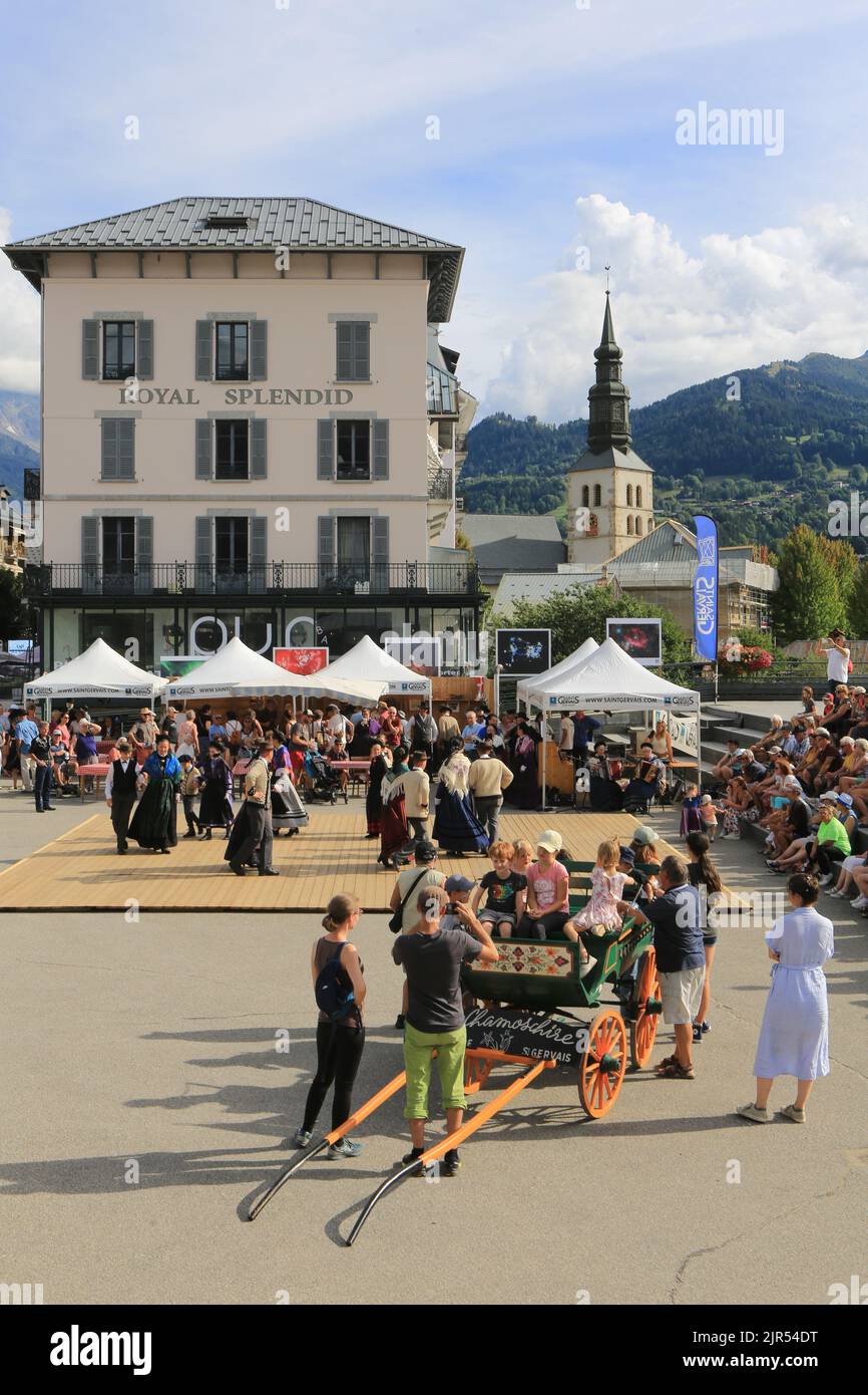 La Rioule. Danses folkloriques. Groupes folkloriques du Pays de Savoie