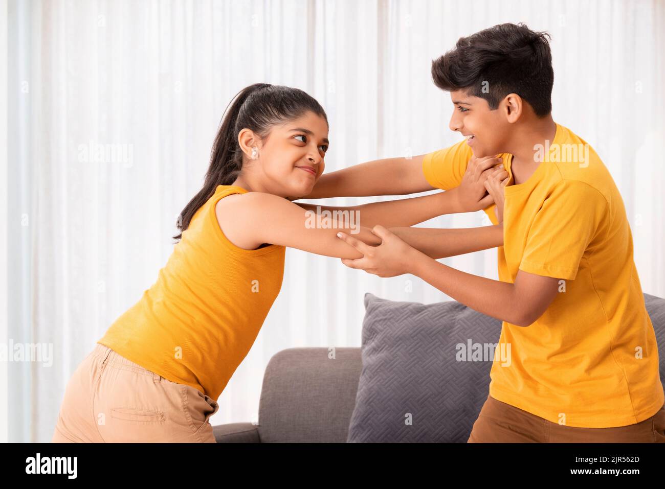 Boy Vs Girl Fighting Image To U Boy Vs Girl Fighting Image To U