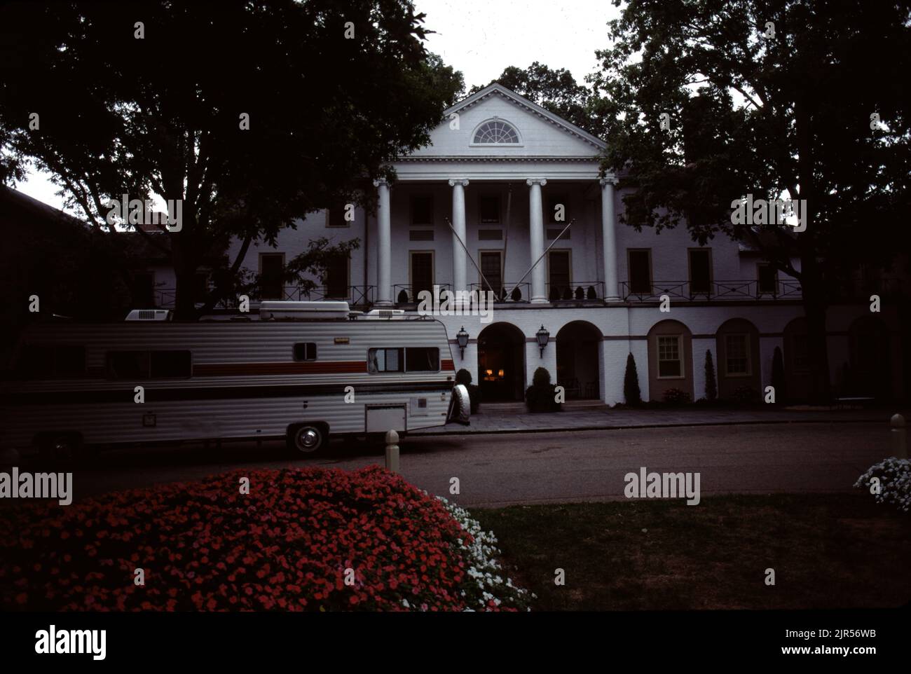 williamsburg-va-u-s-a-9-1987-colonial-williamsburg-inn-the-only