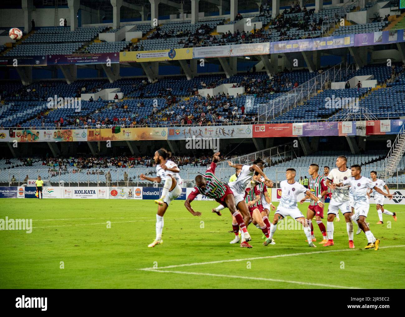 Kolata, India. 20th Aug, 2022. ATK Mohun Bagan FC ( green & Maroon ) played against Rajasthan United FC ( white) in the match no 9 for the group B, during the Durand cup football 2022 played at The Vivekananda Yuba Bharati Krirangan ( VYBK ) in Kolkata on 20-08-2022.ATK Mohun Bagan loses 2-3 to Rajasthan United (Photo by Amlan Biswas/Pacific Press) Credit: Pacific Press Media Production Corp./Alamy Live News Stock Photo