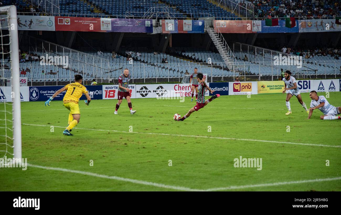 Kolata, India. 20th Aug, 2022. ATK Mohun Bagan FC ( Green & Maroon ...