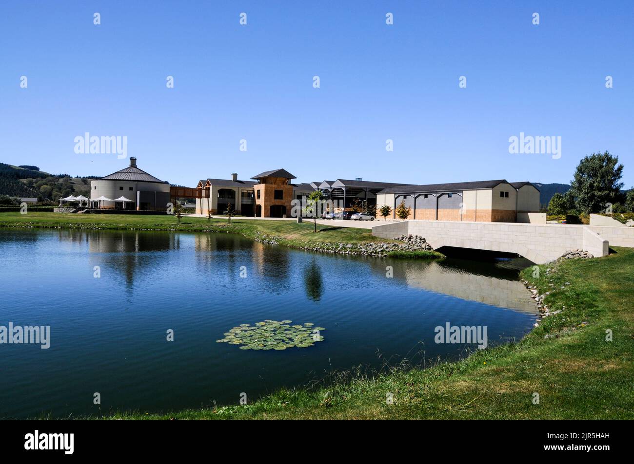 Craggy Range winery is a familyowned winery in Hawkes Bay on the east coast of North Island in