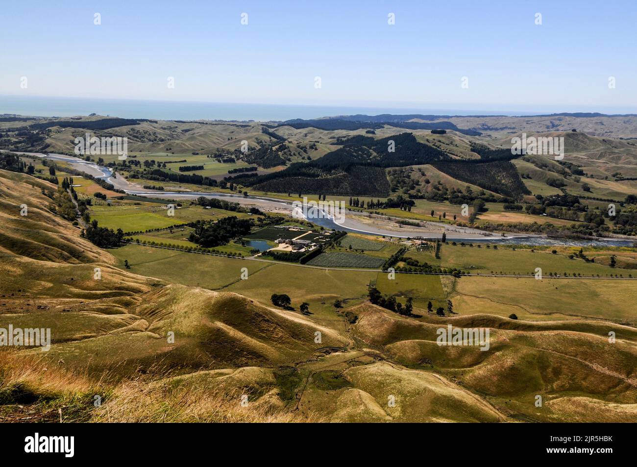 Craggy Range winery a family-owned winery and the Tukituki river from the highest viewpoint on the Te Mata Peak in Hawkes Bay on the east coast of Nor Stock Photo