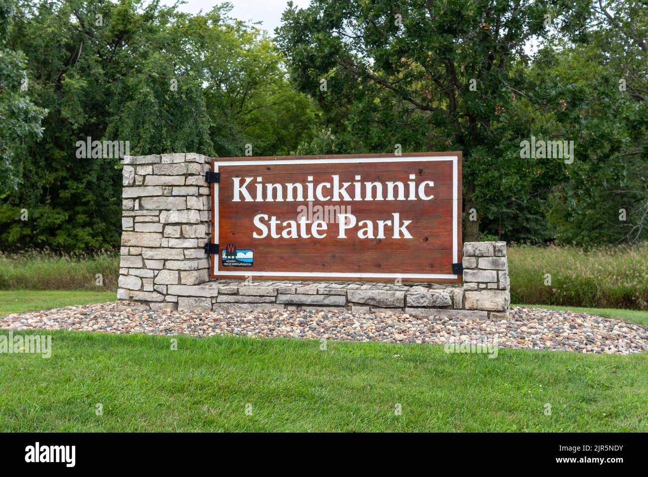 RIVER FALLS, WI, USA - AUGUST 20, 2022: Kinnickinnic State Park entrance and trademark logo. Stock Photo