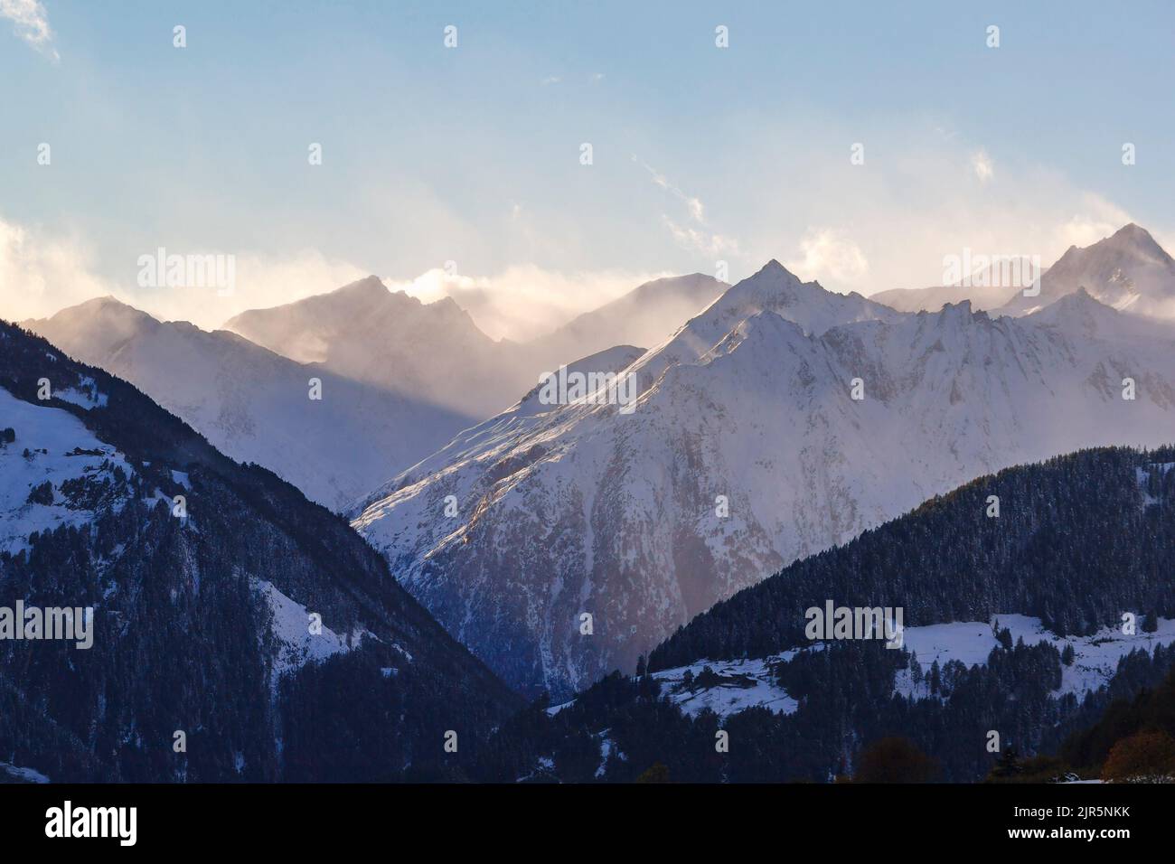 Mountainous landscape snow capped hi-res stock photography and images ...