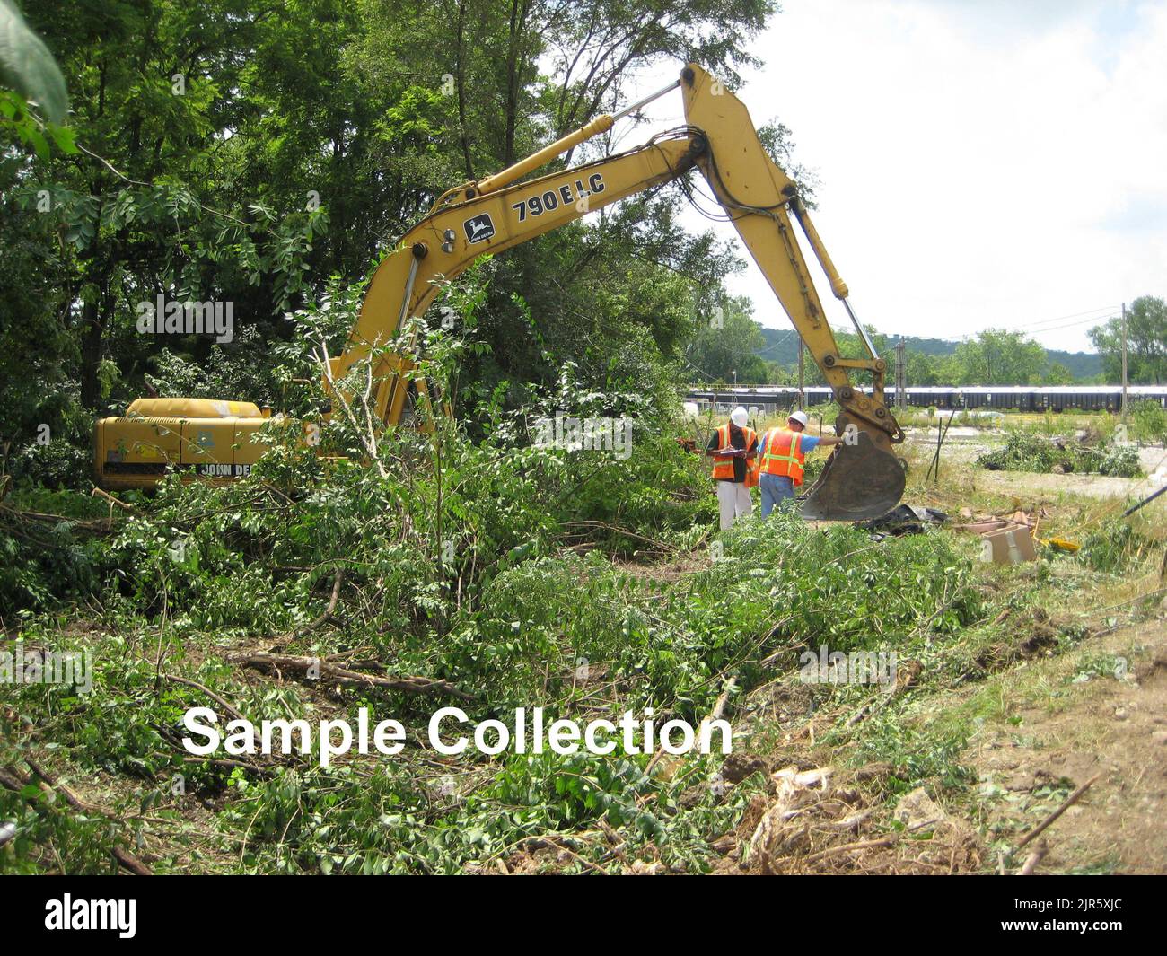 Survey Unit 10 - Sampling via excavator of inaccessible areas of Survey Unit 10 by George Hodges and Pat Becker , Potential Release Site 441 - Railroad Yard.  Environmental Cleanup Operations at the Mound Site in Miamisburg, Ohio Stock Photo