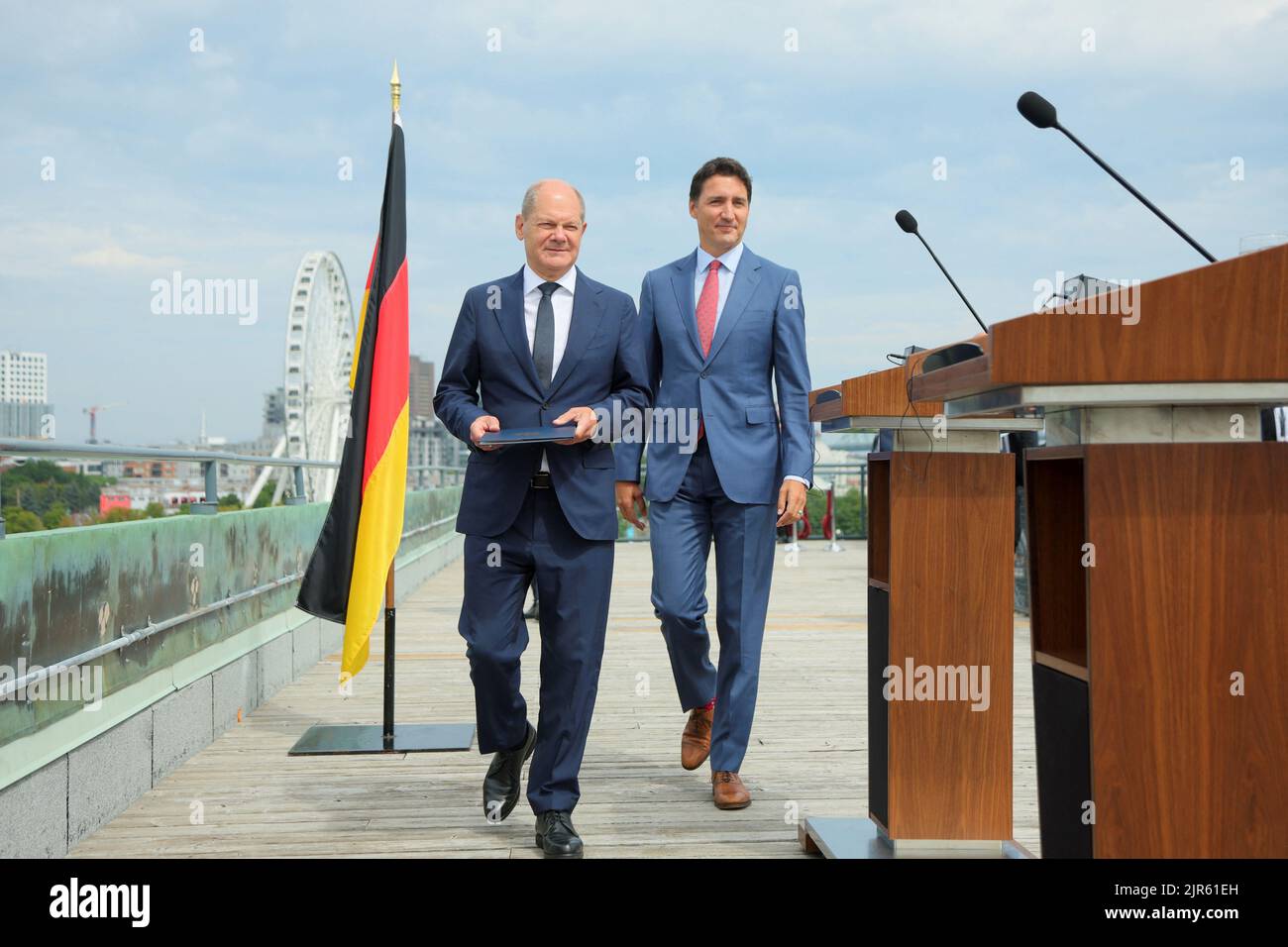 Germany's Chancellor Olaf Scholz and Canada's Prime Minister Justin Trudeau attend to speak to the media in Montreal, Quebec, Canada August 22, 2022. REUTERS/Christinne Muschi Stock Photo