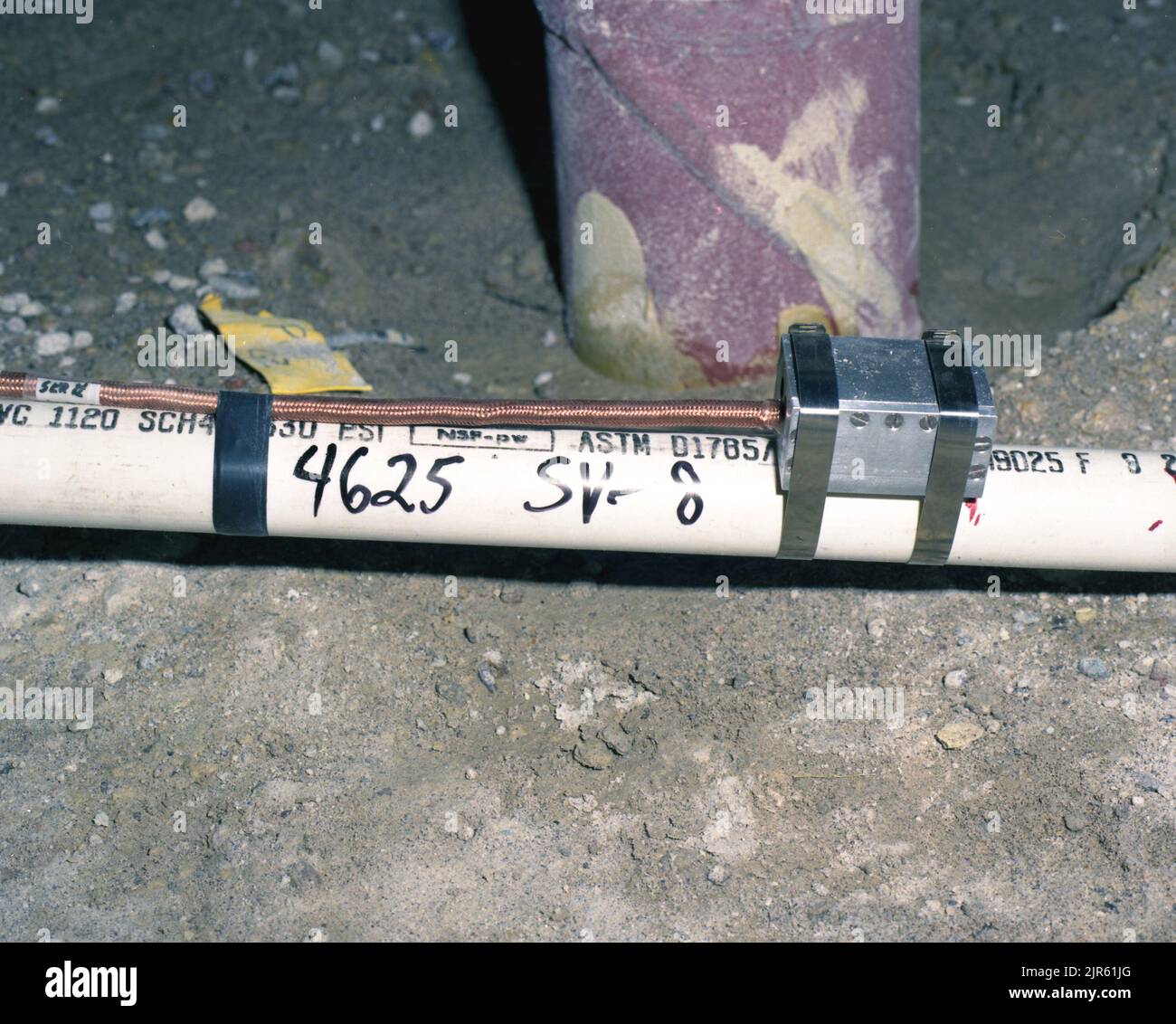 A92272 U12P DIAMOND FORTUNE SV SEISMIC GAGE INSTALL SONNY PEPPERS