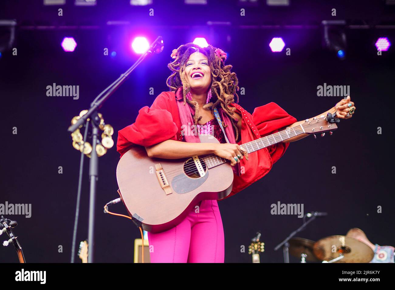 Valerie june hires stock photography and images Alamy