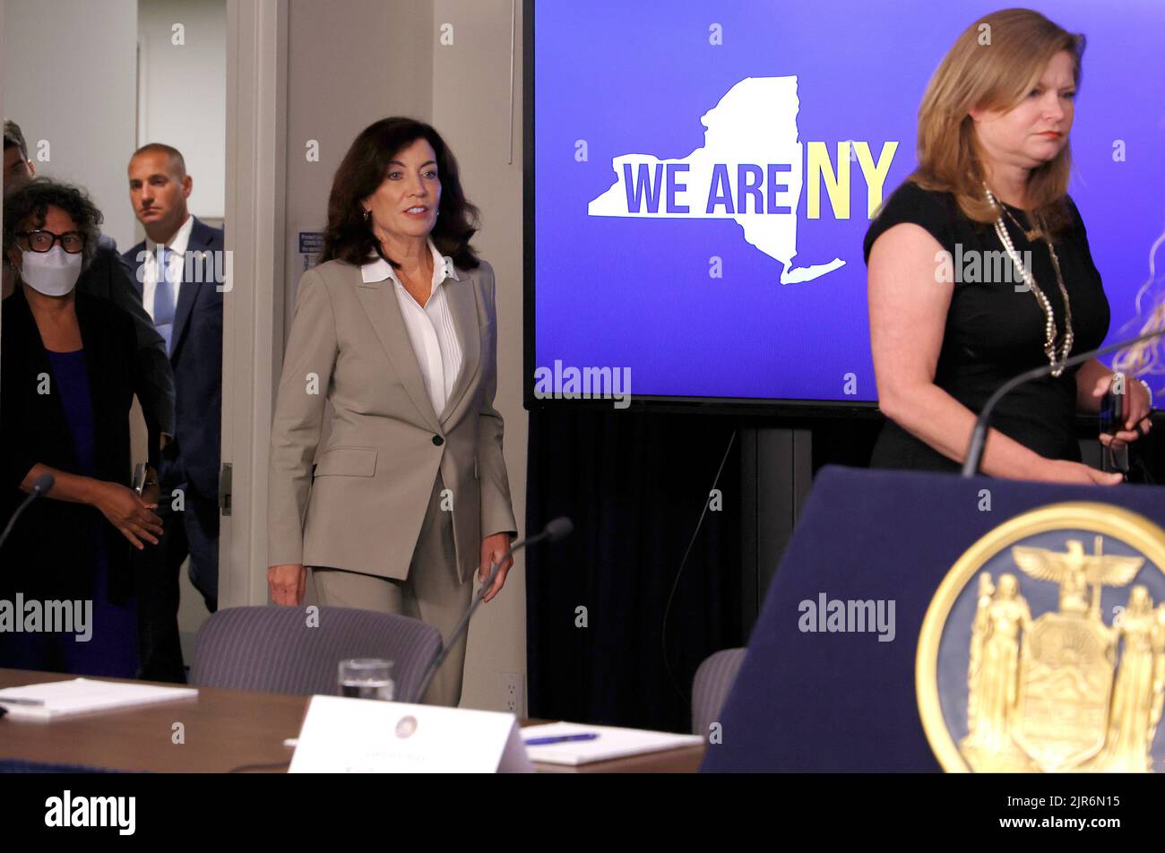 New York City, USA. 22nd Aug, 2022. New York State Governor Kathy Hochul arrives for a health department press briefing in Midtown on August 22, 2022 in New York City, USA. Governor Hochul reiterated COVID-19 Federal CDC guidelines for schools while the NYS Health commissioner outlined necessary steps to combatting Monkeypox and the resurgence of Polio. ( Photo by John Lamparski/Sipa USA) Credit: Sipa USA/Alamy Live News Stock Photo