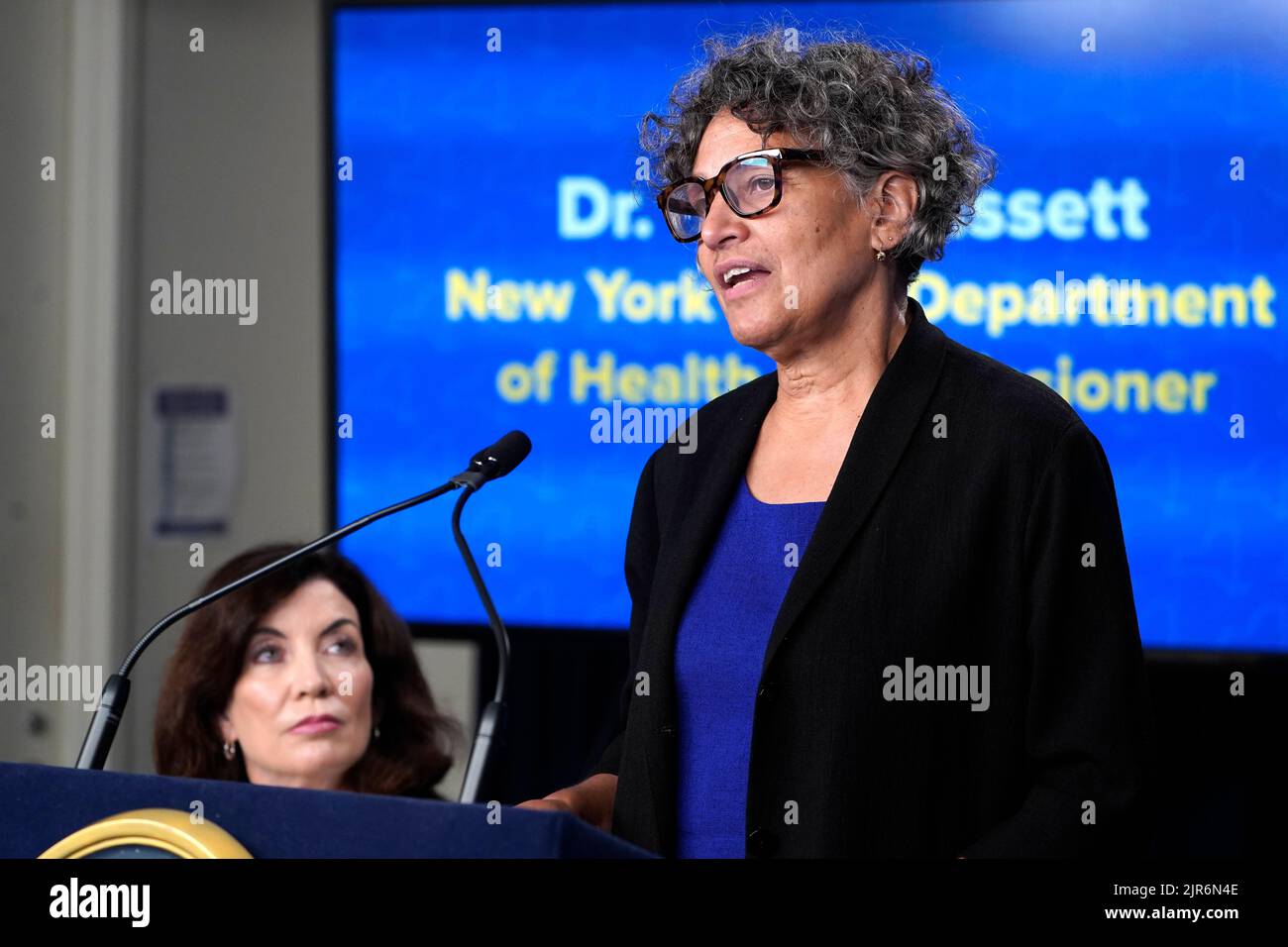 New York City, USA. 22nd Aug, 2022. Mary Bassett, commissioner of the New York State Department of Health, speaks during a health department press briefing in Midtown on August 22, 2022 in New York City, USA. Governor Hochul reiterated COVID-19 Federal CDC guidelines for schools while the NYS Health commissioner outlined necessary steps to combatting Monkeypox and the resurgence of Polio. ( Photo by John Lamparski/Sipa USA) Credit: Sipa USA/Alamy Live News Stock Photo