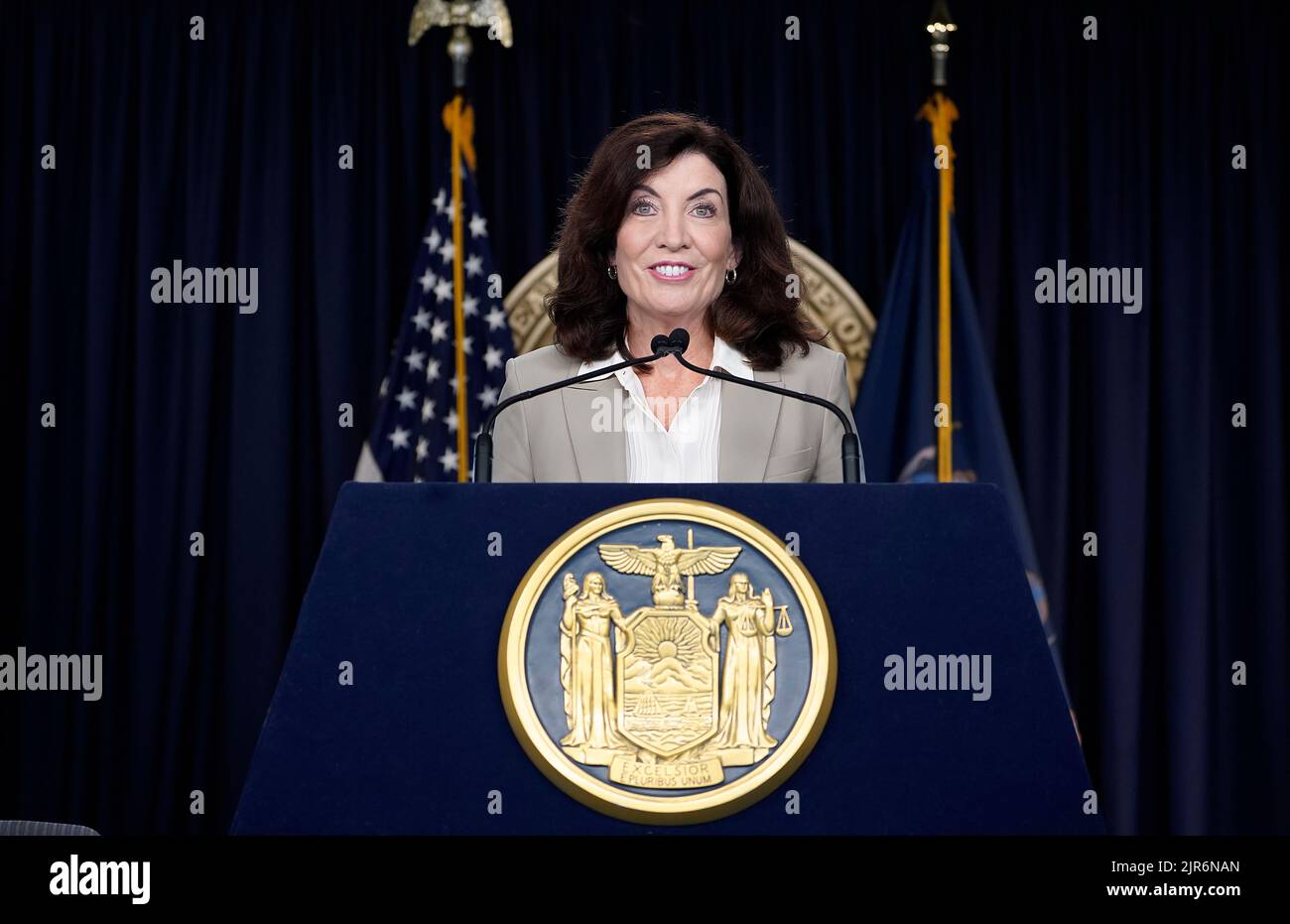 New York City, USA. 22nd Aug, 2022. New York State Governor Kathy Hochul speaks during a health department press briefing in Midtown on August 22, 2022 in New York City, USA. Governor Hochul reiterated COVID-19 Federal CDC guidelines for schools while the NYS Health commissioner outlined necessary steps to combatting Monkeypox and the resurgence of Polio. ( Photo by John Lamparski/Sipa USA) Credit: Sipa USA/Alamy Live News Stock Photo