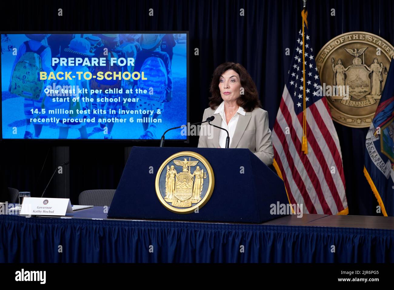 New York City, USA. 22nd Aug, 2022. New York State Governor Kathy Hochul speaks during a health department press briefing in Midtown on August 22, 2022 in New York City, USA. Governor Hochul reiterated COVID-19 Federal CDC guidelines for schools while the NYS Health commissioner outlined necessary steps to combatting Monkeypox and the resurgence of Polio. New York State Governor Kathy Hochul ( Photo by John Lamparski/Sipa USA) Credit: Sipa USA/Alamy Live News Stock Photo