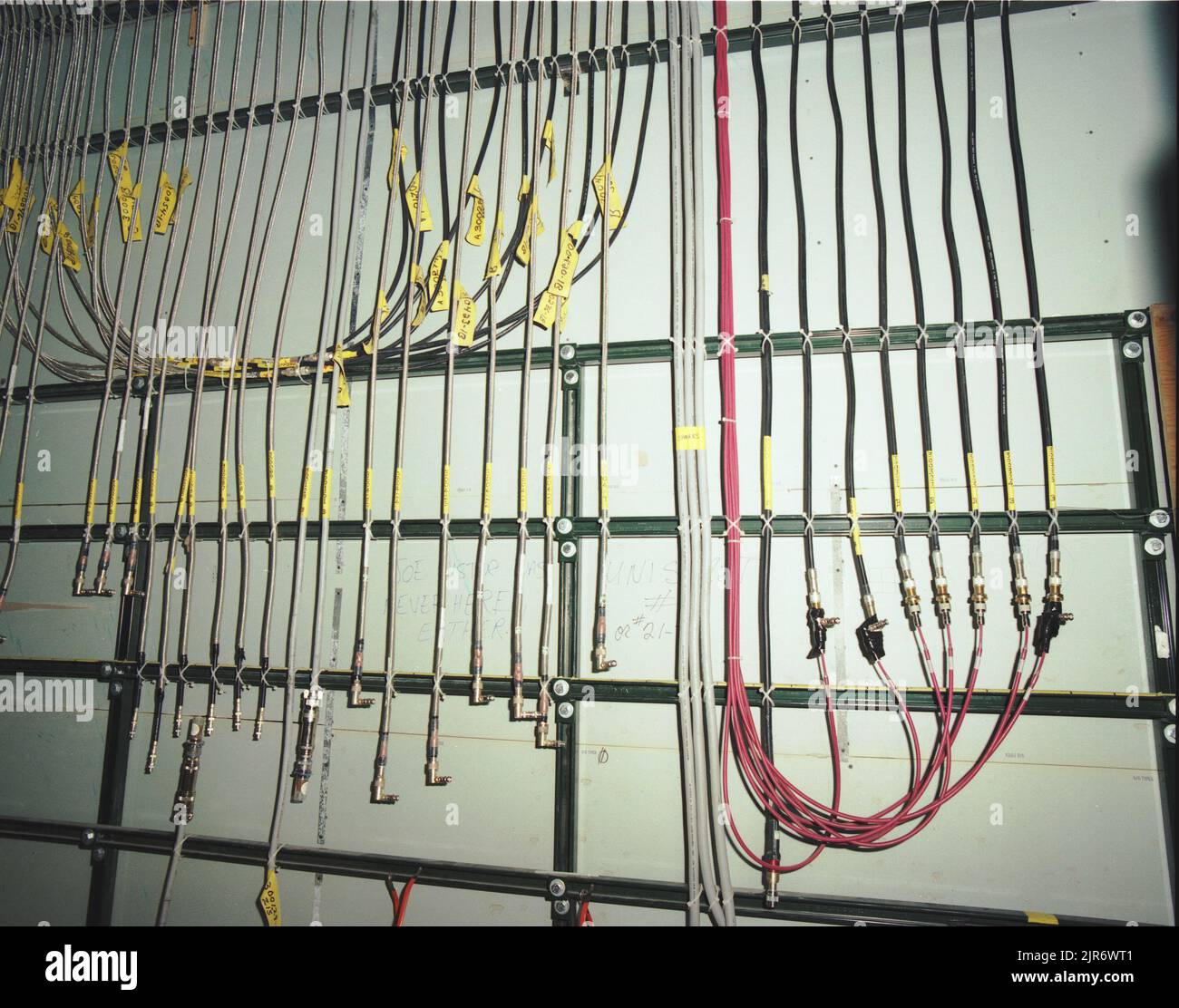 Nuclear Instrument Rack Center advanced radiation technology hi-res stock photography and ...