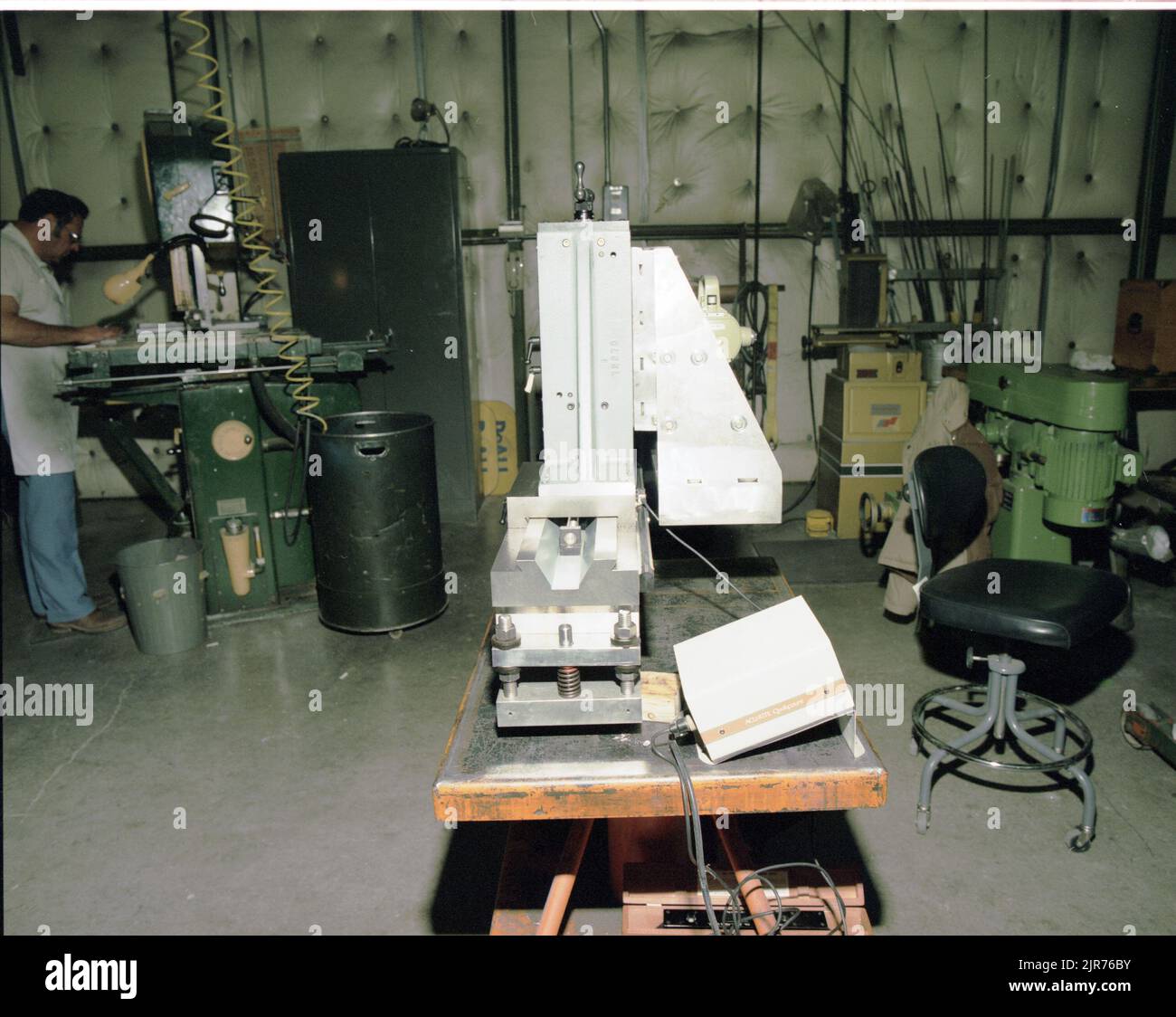 A851639 LOS ALIGNMENT THEODOLITE MOUNT DICK BAFF (Project Engineer) NOV ...