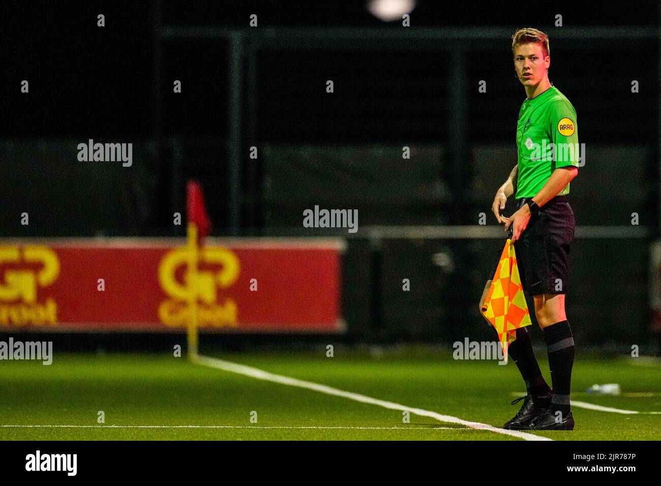 ALKMAAR, NETHERLANDS - AUGUST 22: Assistent Referee Michael Rasch prior ...