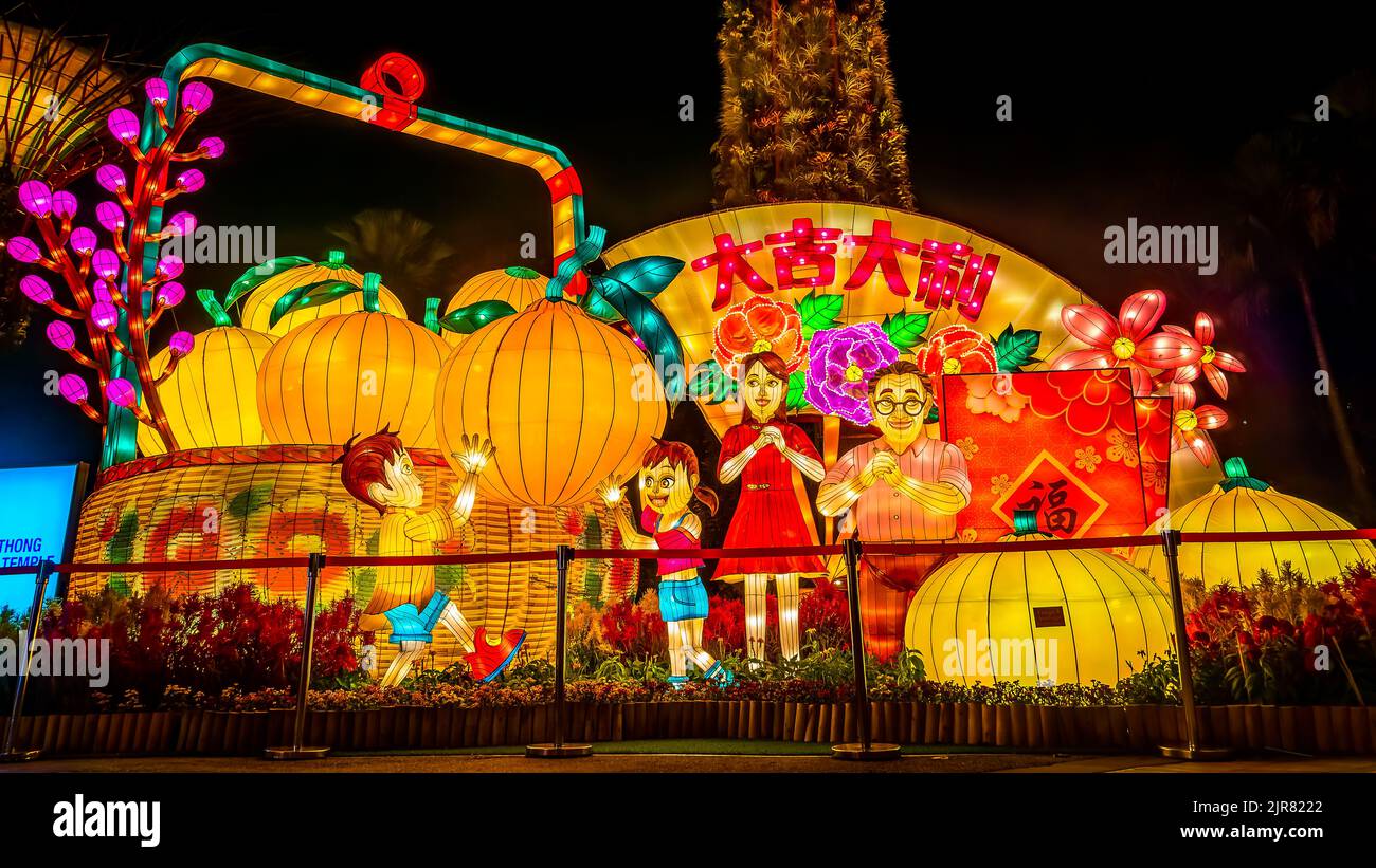 river-hongboa-2022-at-gardens-by-the-bay-one-of-singapore-s-largest